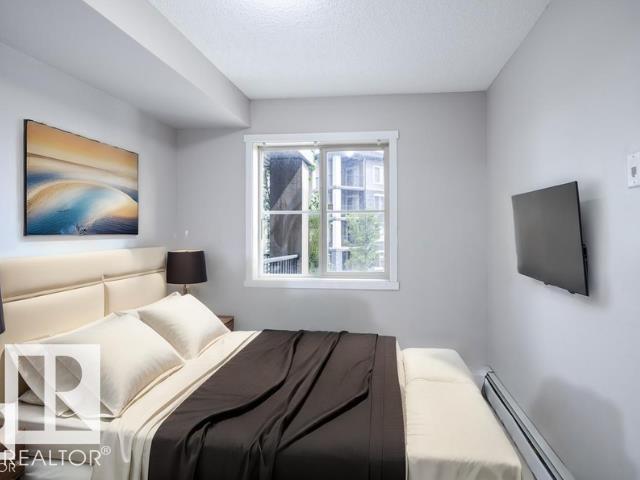 http://cdnparap120.paragonrels.com/ParagonImages/Property/p12/RAE/225372685/8/0/0/73734e0051a2c7d51e0c1e5e61a36a91/1/a2bd7122629deacdae3388d581001add/225372685-19dd8565-529b-48b2-99c2-4b833dd3f6b2.JPG