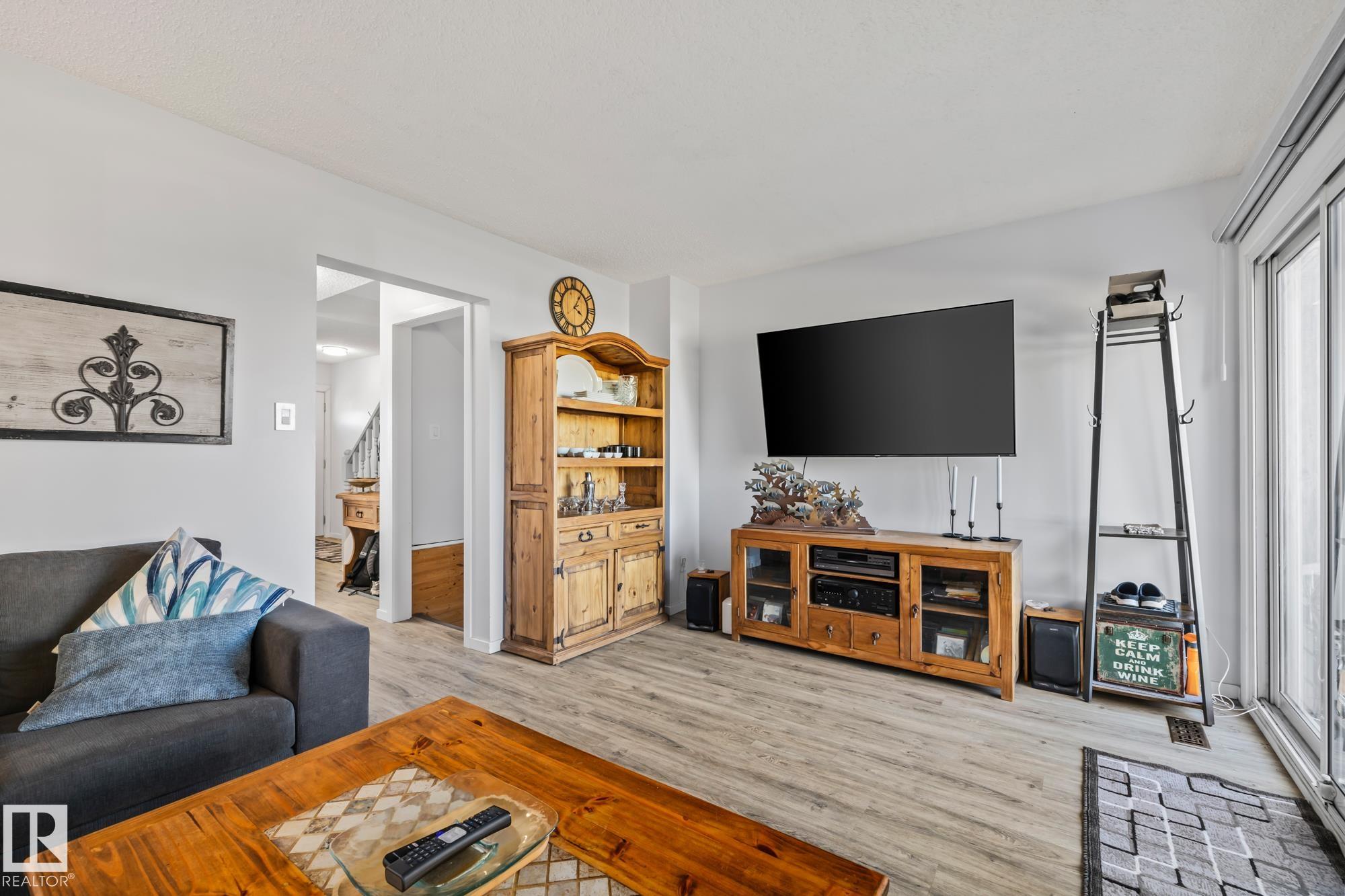 Photo 14 at 40 - 4707 126 Avenue NW, Homesteader, Edmonton