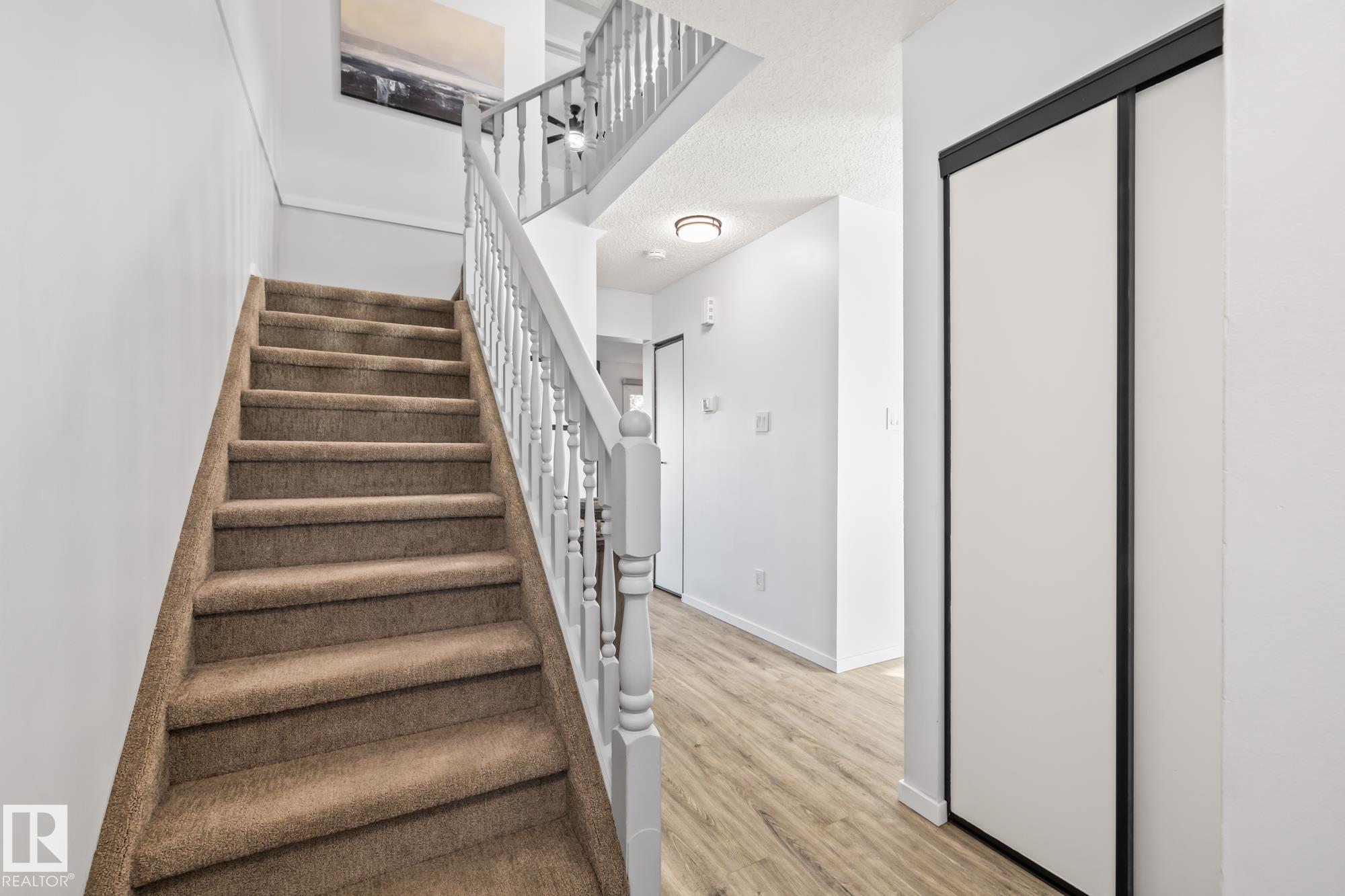 Photo 15 at 40 - 4707 126 Avenue NW, Homesteader, Edmonton