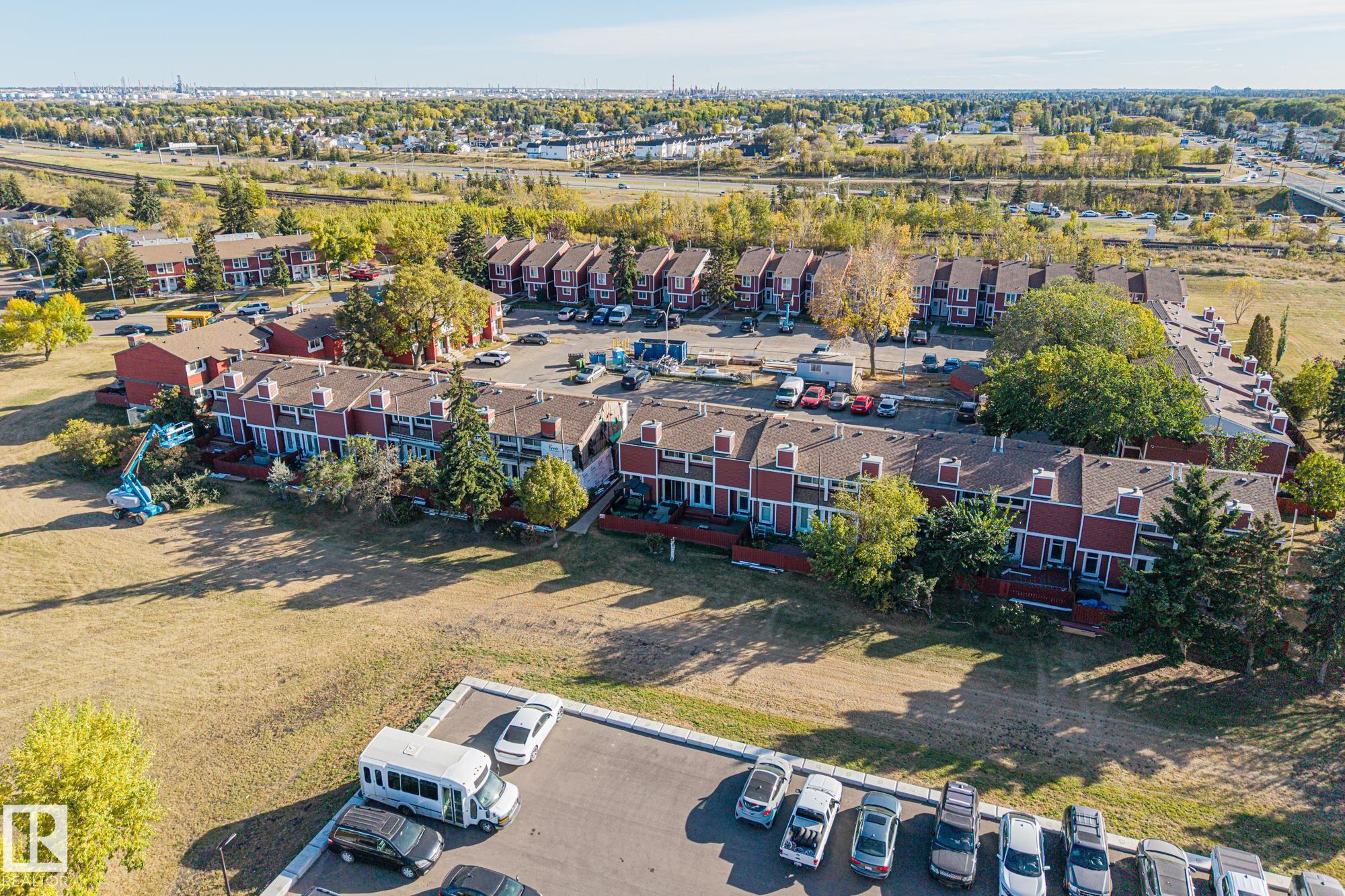 Photo 29 at 40 - 4707 126 Avenue NW, Homesteader, Edmonton