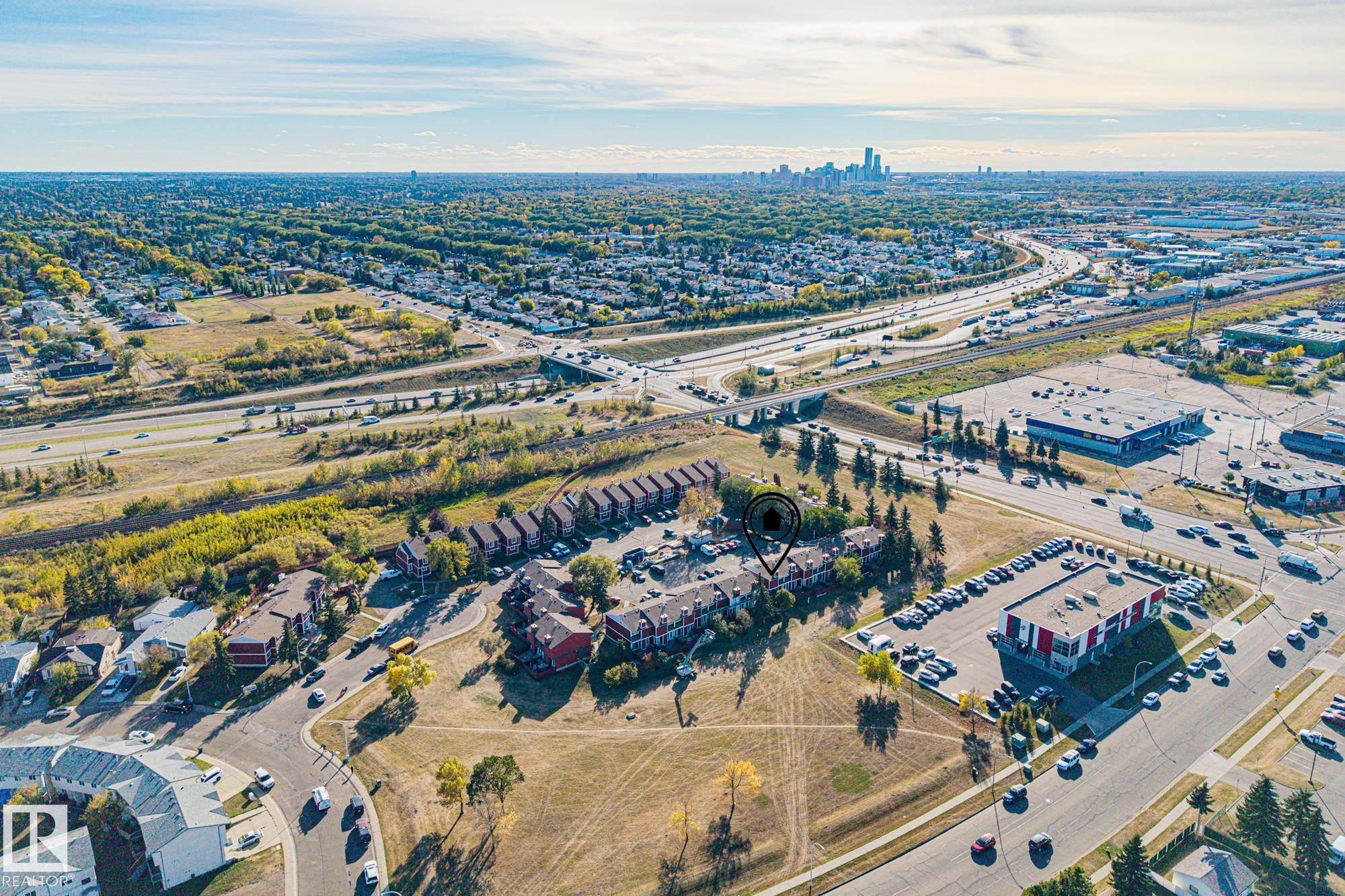 Photo 31 at 40 - 4707 126 Avenue NW, Homesteader, Edmonton