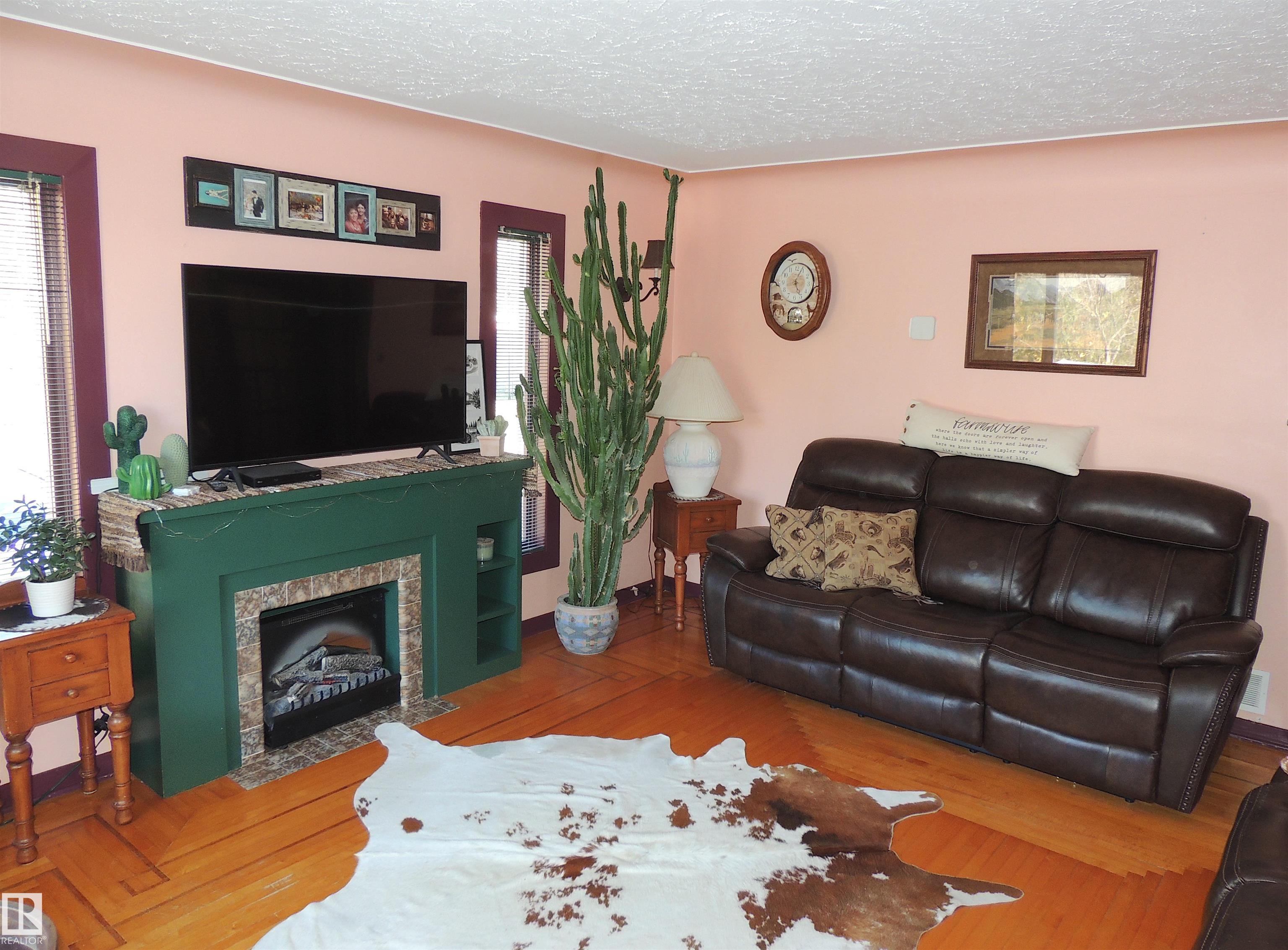 Photo 19 at 23005 Twp Road 572, Austin Acres, Rural Sturgeon County
