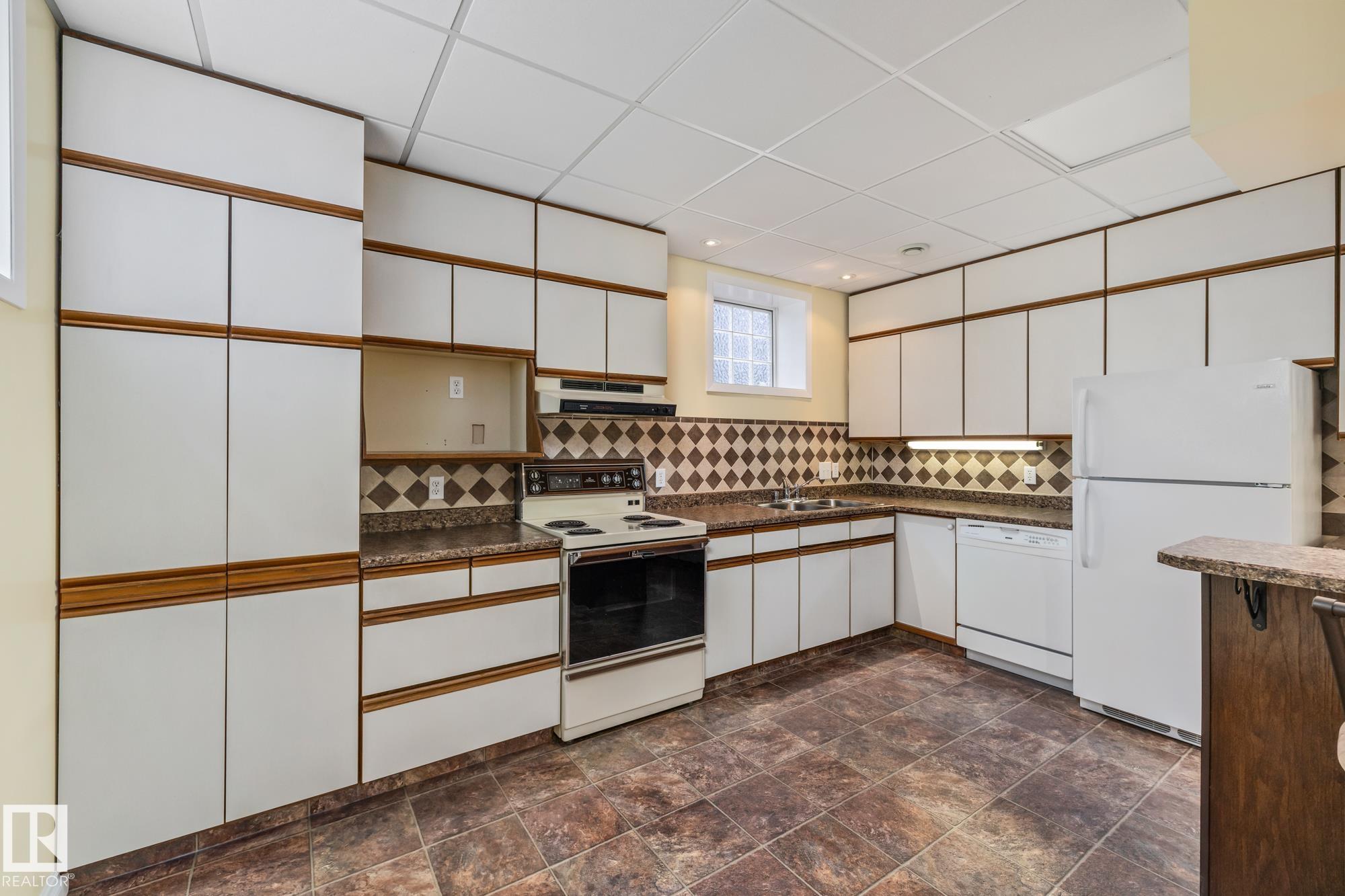 Photo 50 at 9319 93 Street NW, Bonnie Doon, Edmonton
