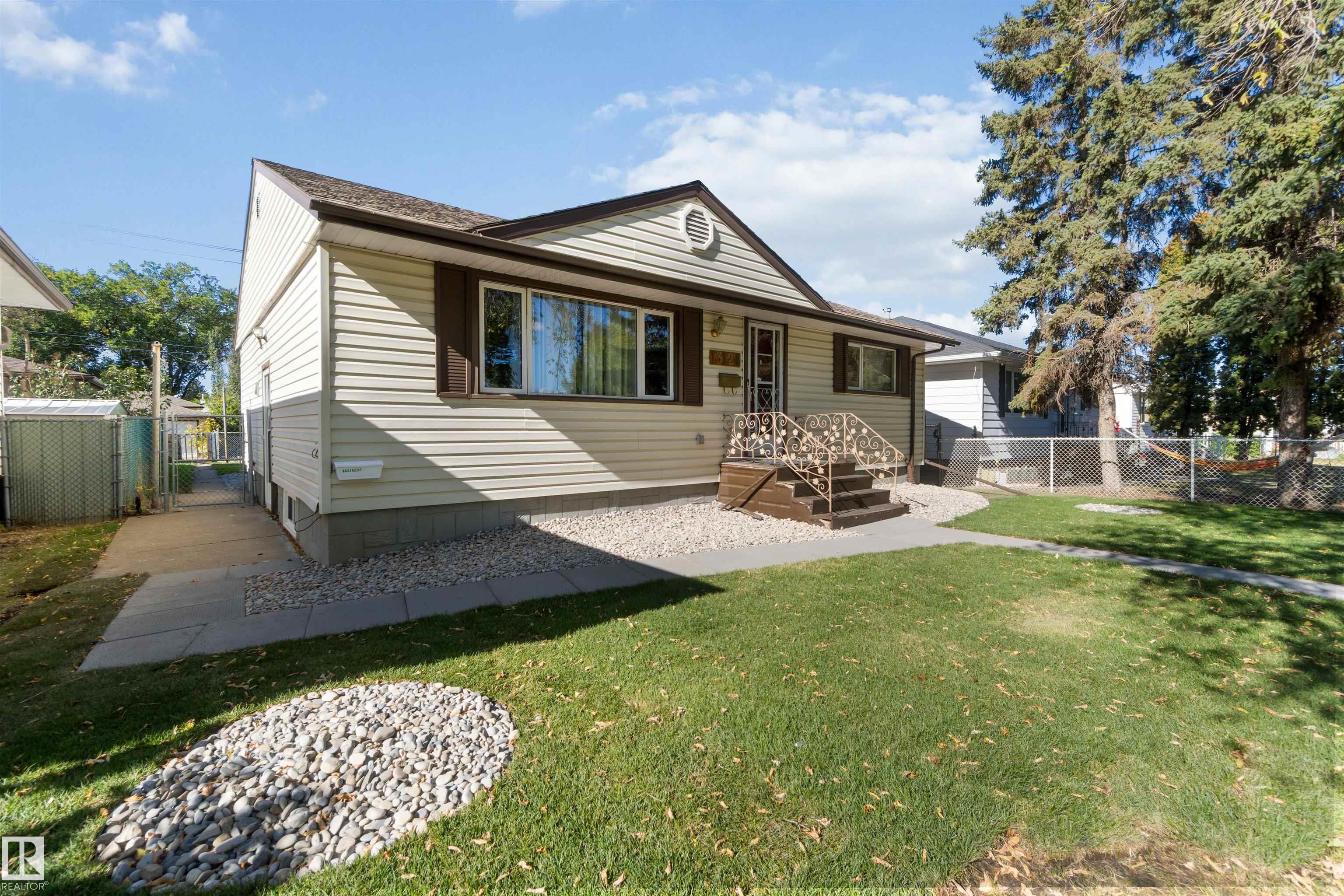 Picture for 13124 63 ST NW