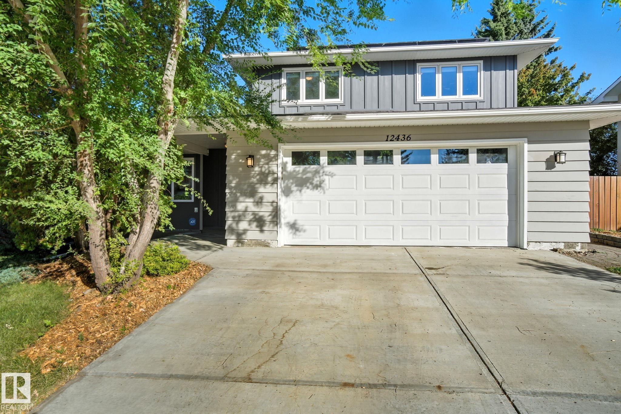 Photo 2 at 12436 Lansdowne Drive NW, Lansdowne, Edmonton