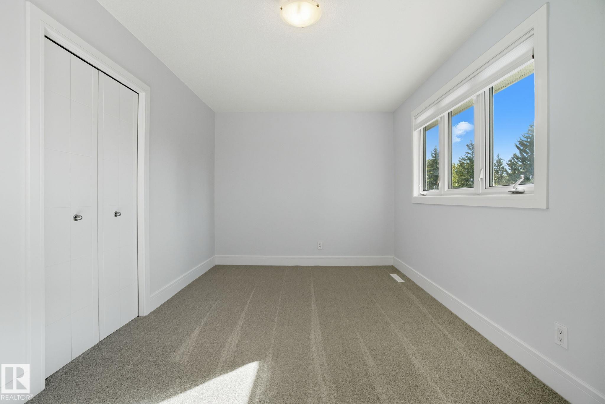Photo 34 at 12436 Lansdowne Drive NW, Lansdowne, Edmonton