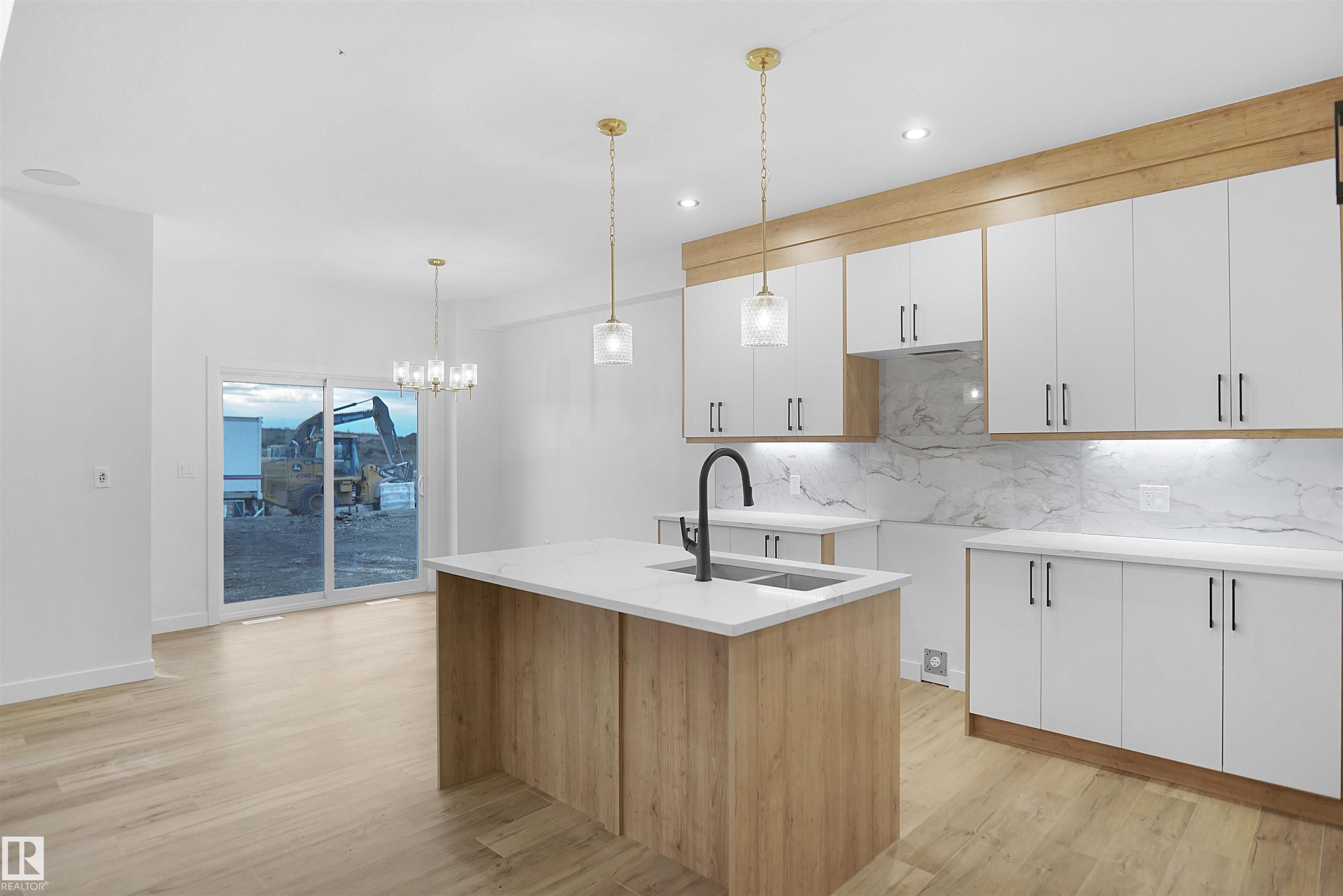 Photo 10 at 4 Axelwood Cresent, Jesperdale, Spruce Grove