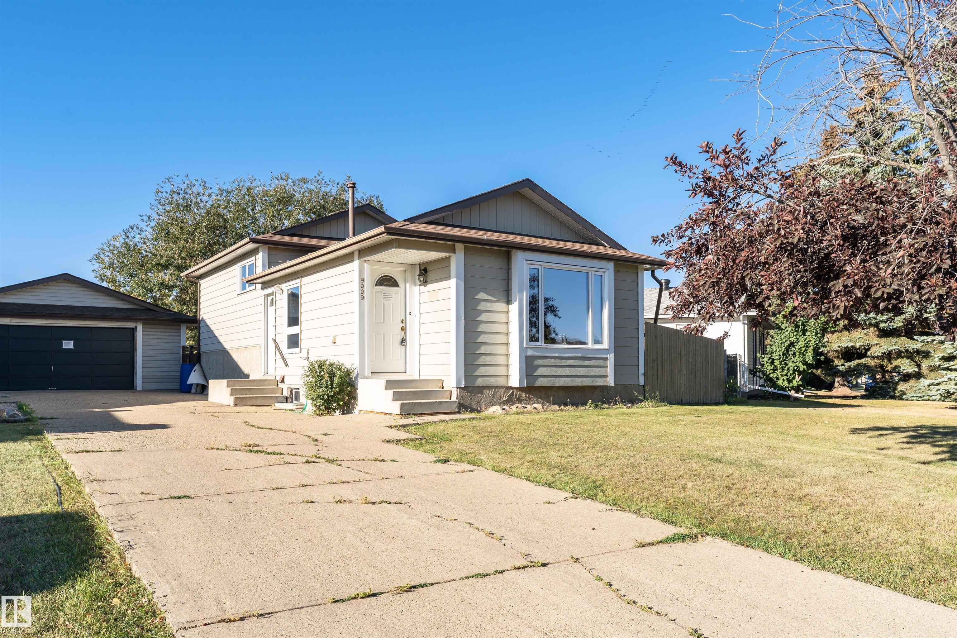 9009 102 Avenue, Morinville 