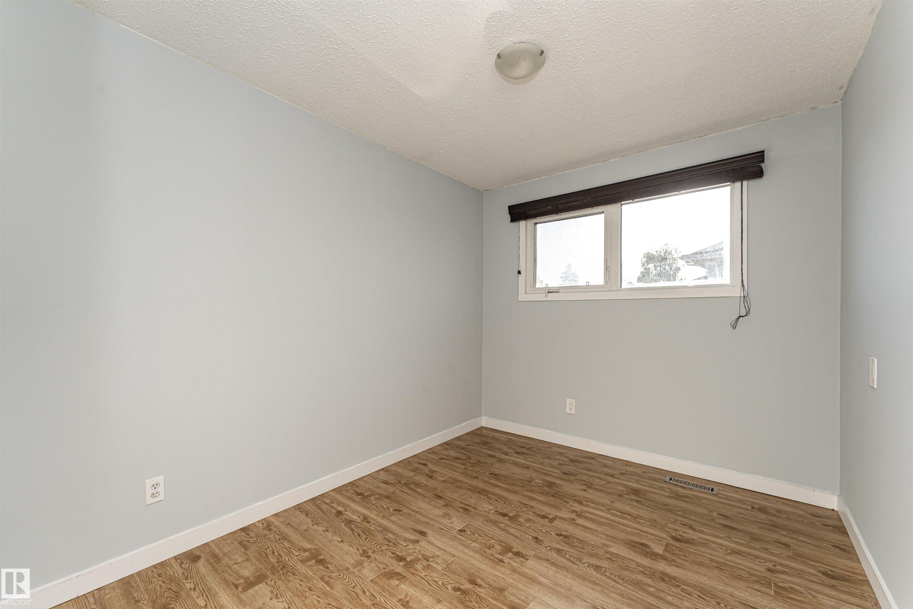 Photo 26 at 9009 102 Avenue, Morinville