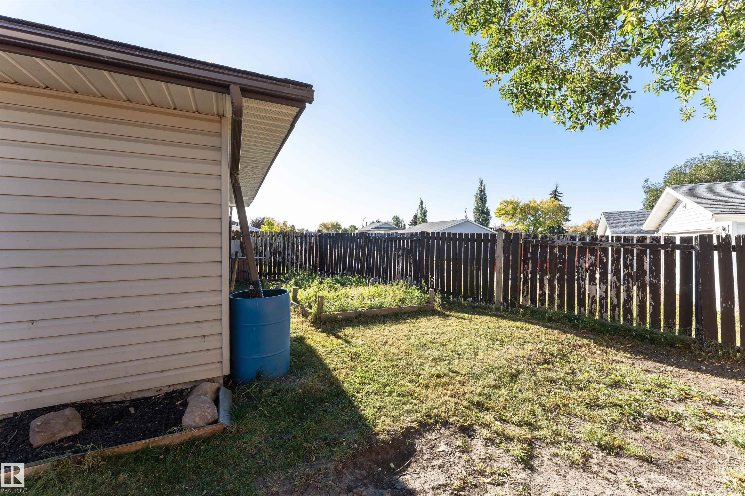 Photo 48 at 9009 102 Avenue, Morinville