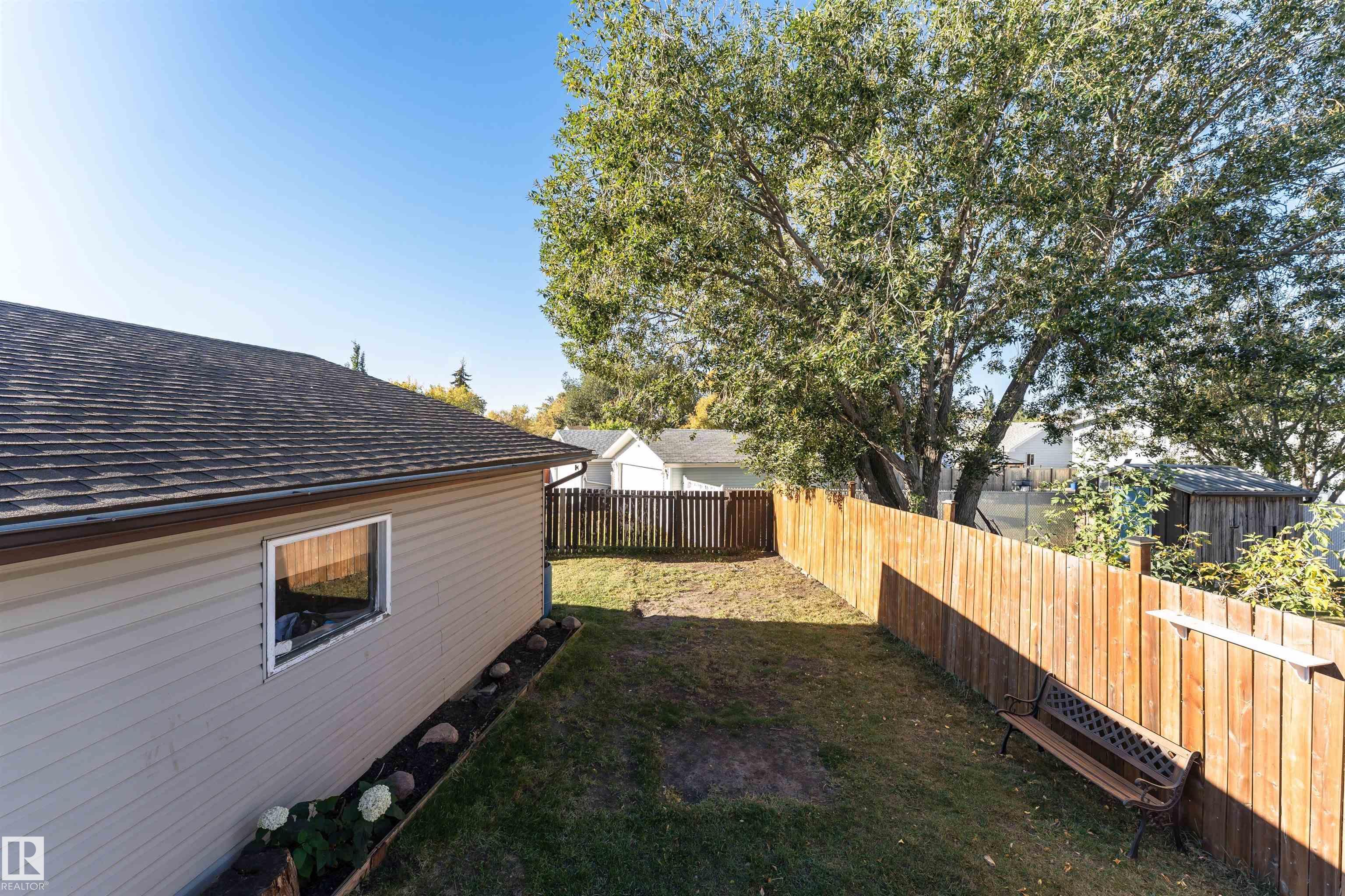Photo 52 at 9009 102 Avenue, Morinville