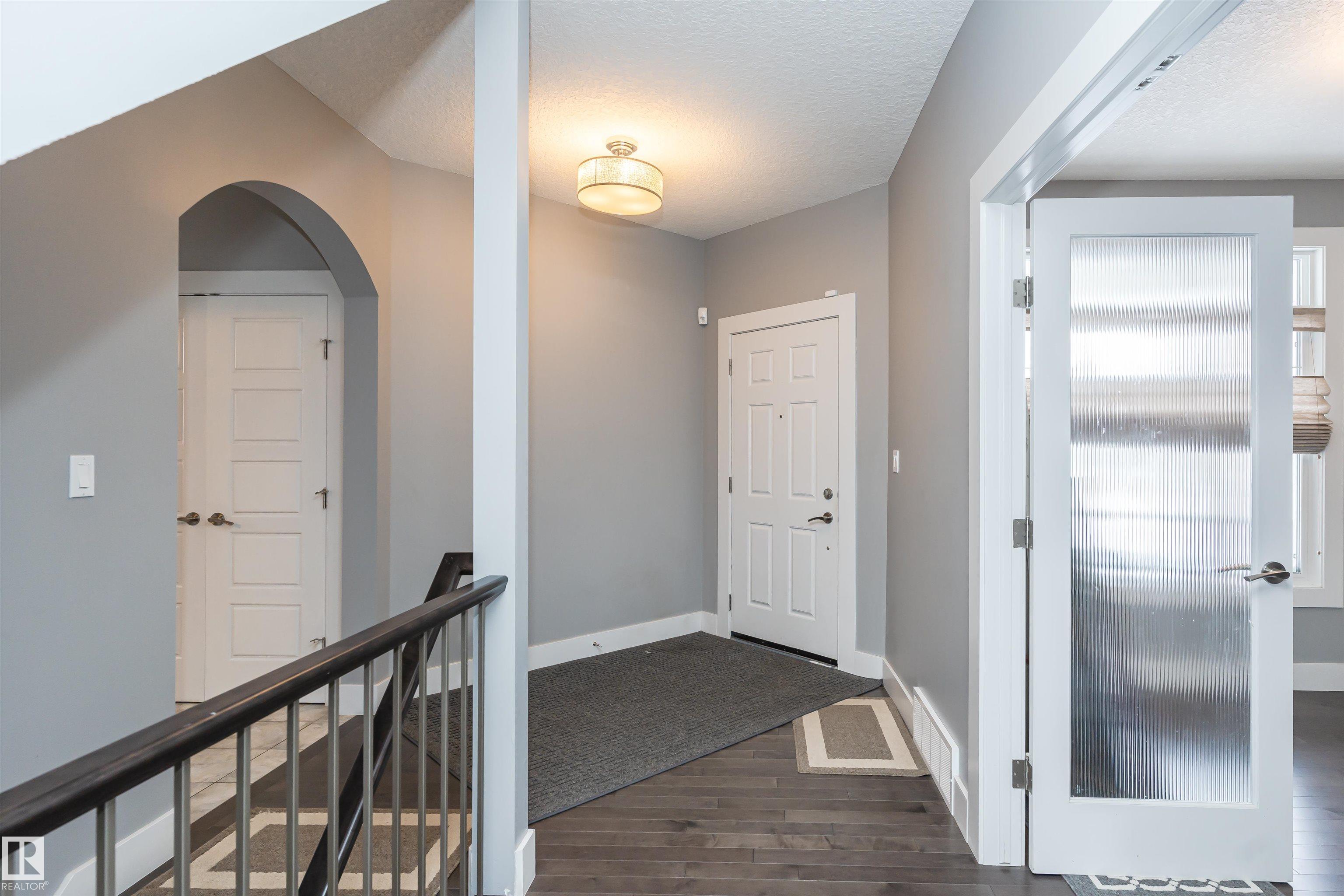 Photo 2 at 837 Hodgins Road NW, The Hamptons, Edmonton
