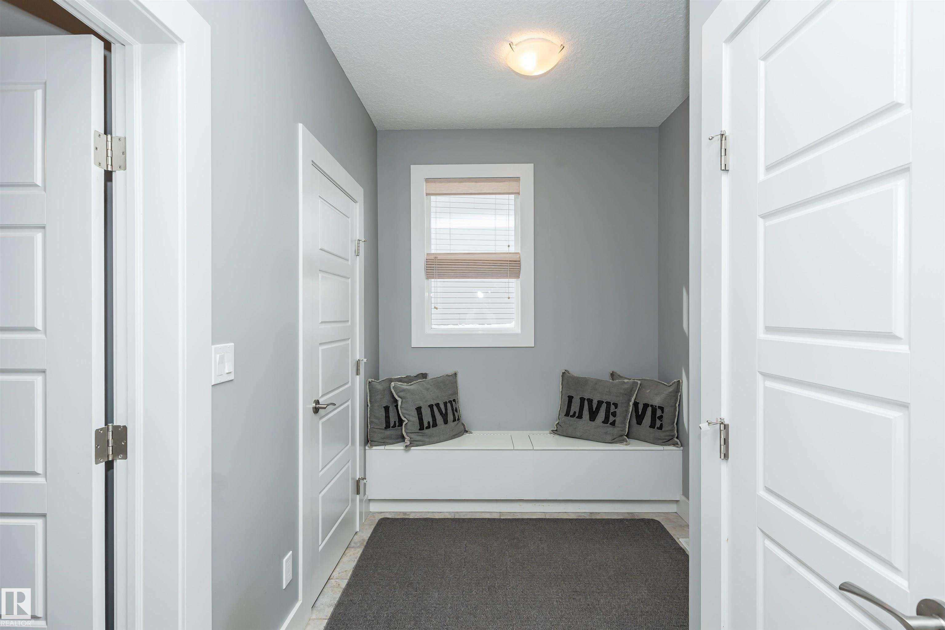 Photo 24 at 837 Hodgins Road NW, The Hamptons, Edmonton