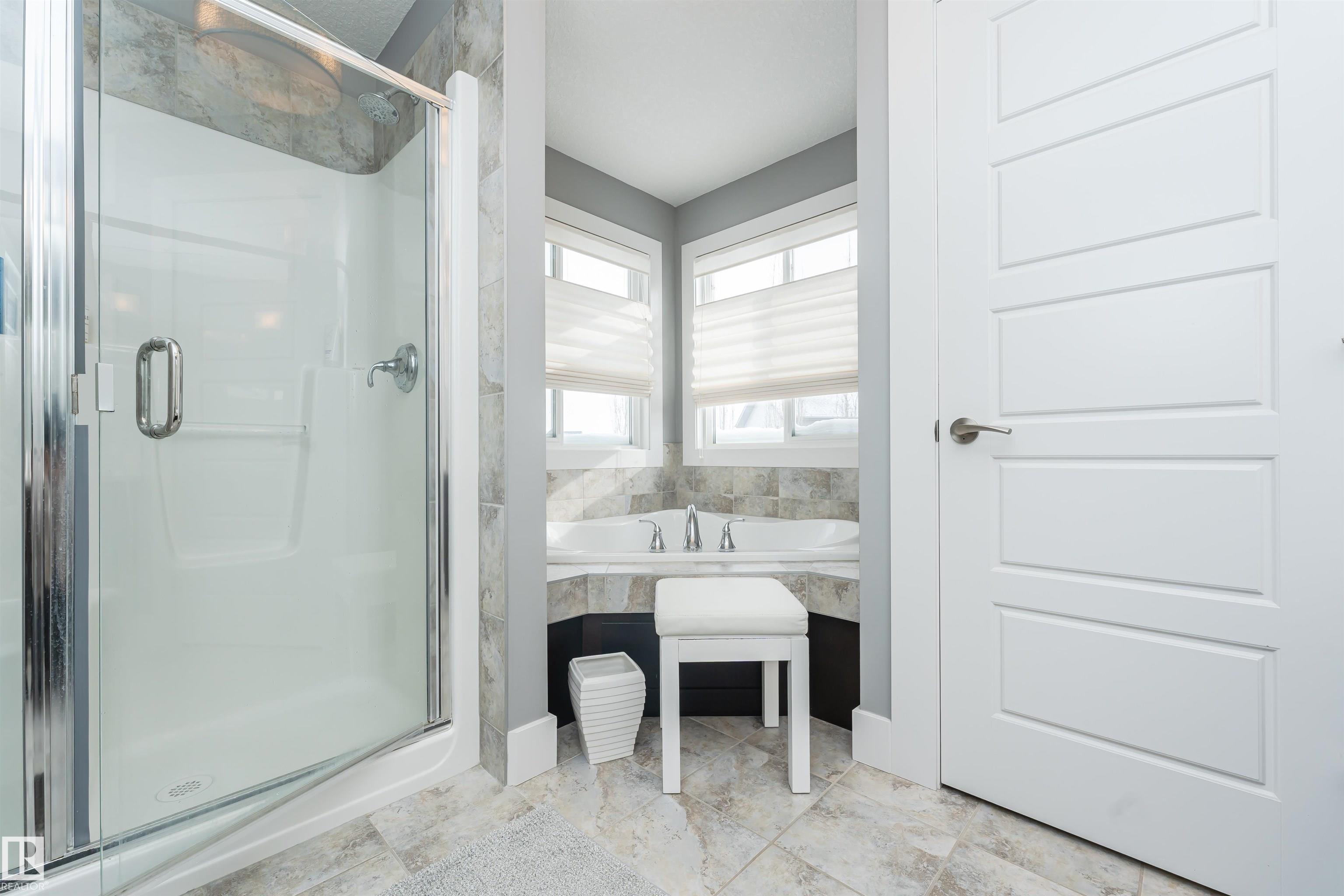 Photo 39 at 837 Hodgins Road NW, The Hamptons, Edmonton