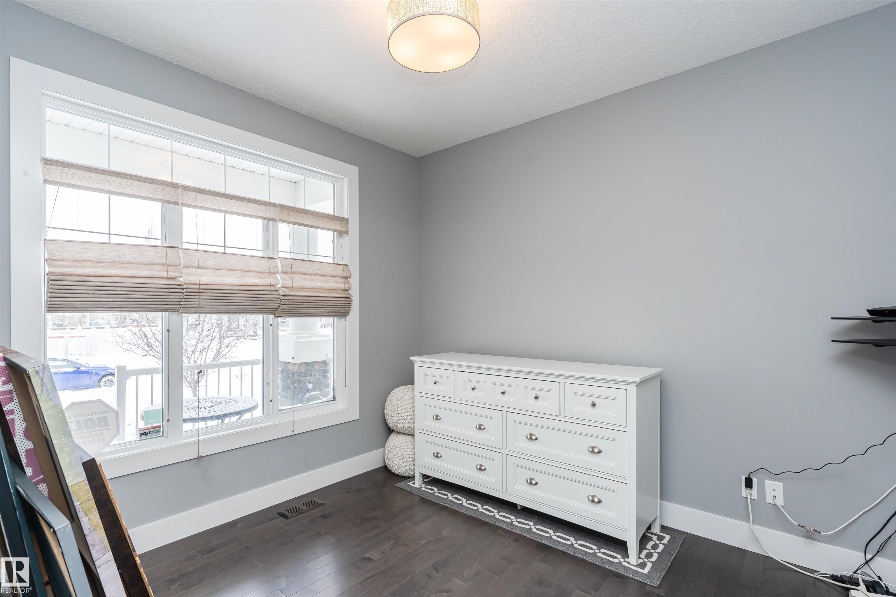 Photo 6 at 837 Hodgins Road NW, The Hamptons, Edmonton