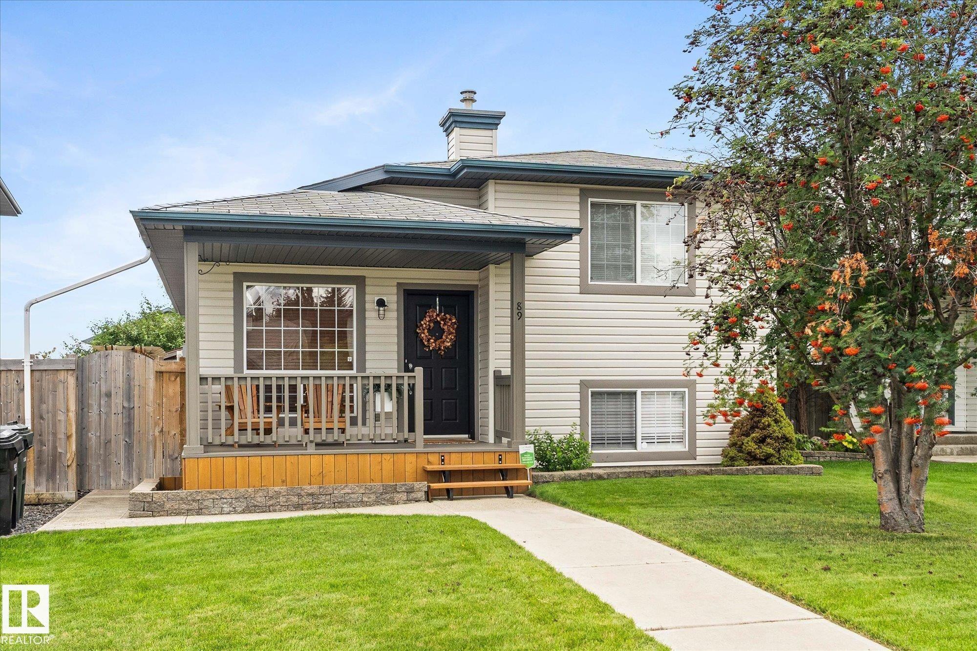 89 Landsdowne Drive, Lakewood, Spruce Grove 