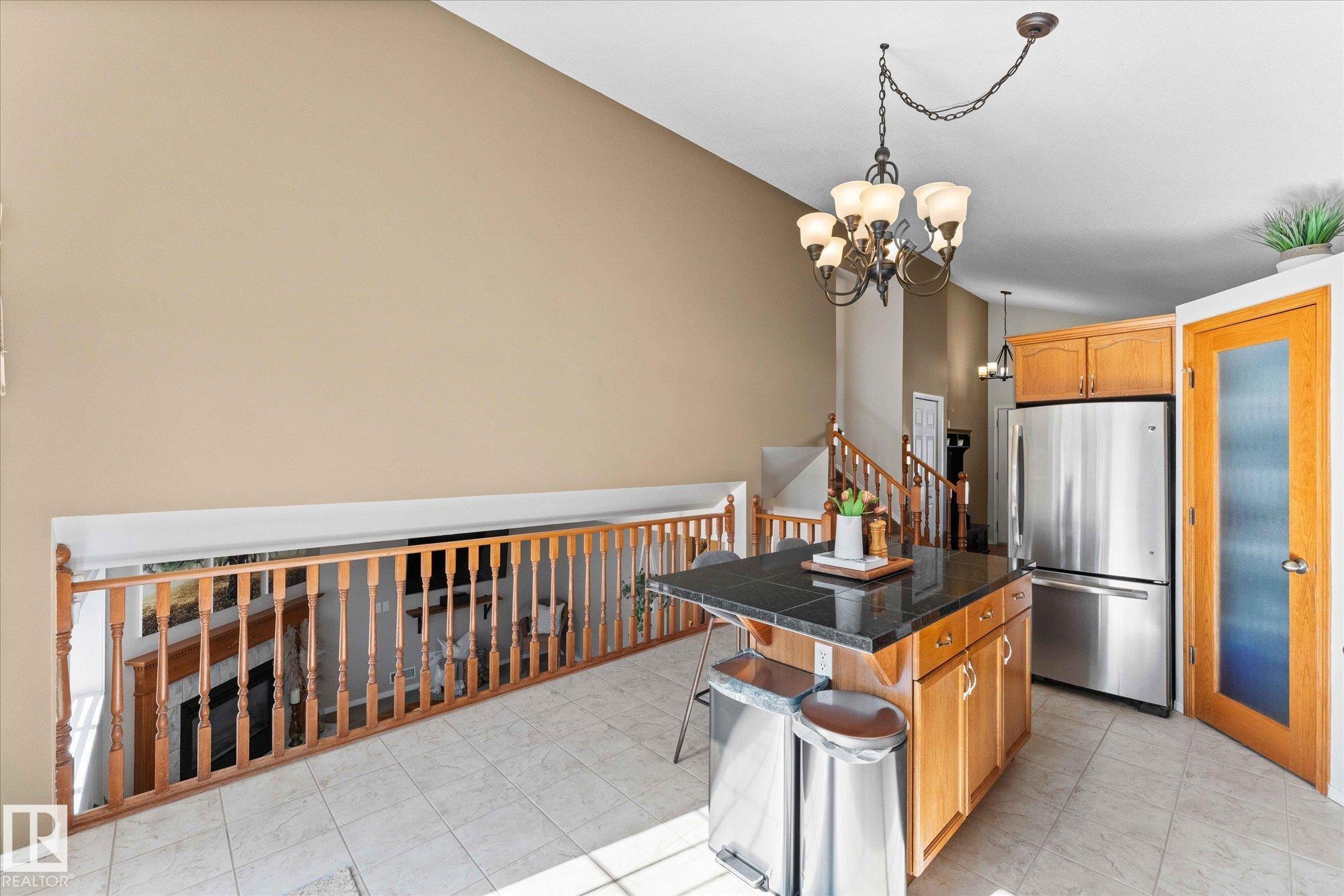 Photo 16 at 89 Landsdowne Drive, Lakewood, Spruce Grove