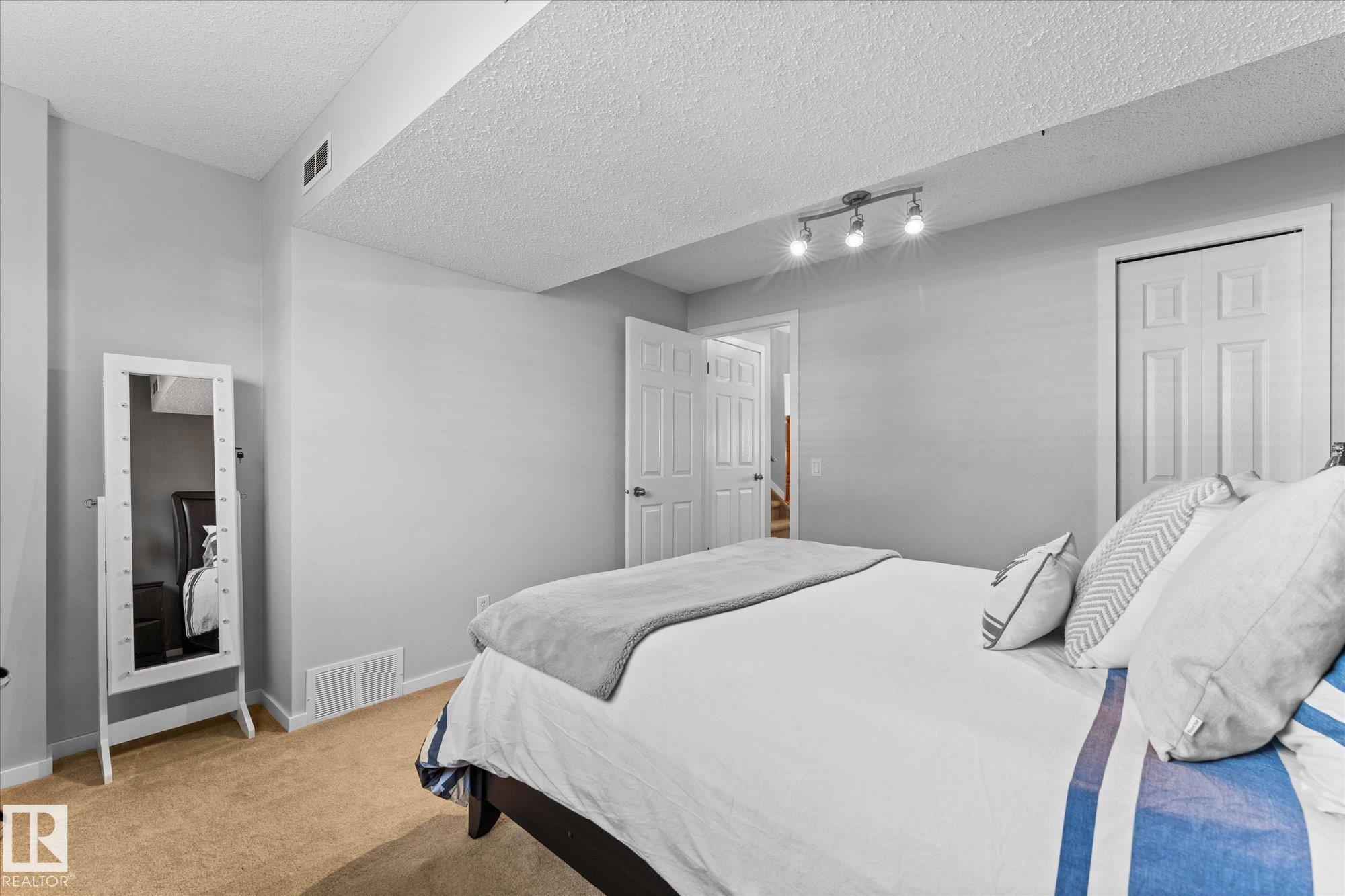 Photo 33 at 89 Landsdowne Drive, Lakewood, Spruce Grove