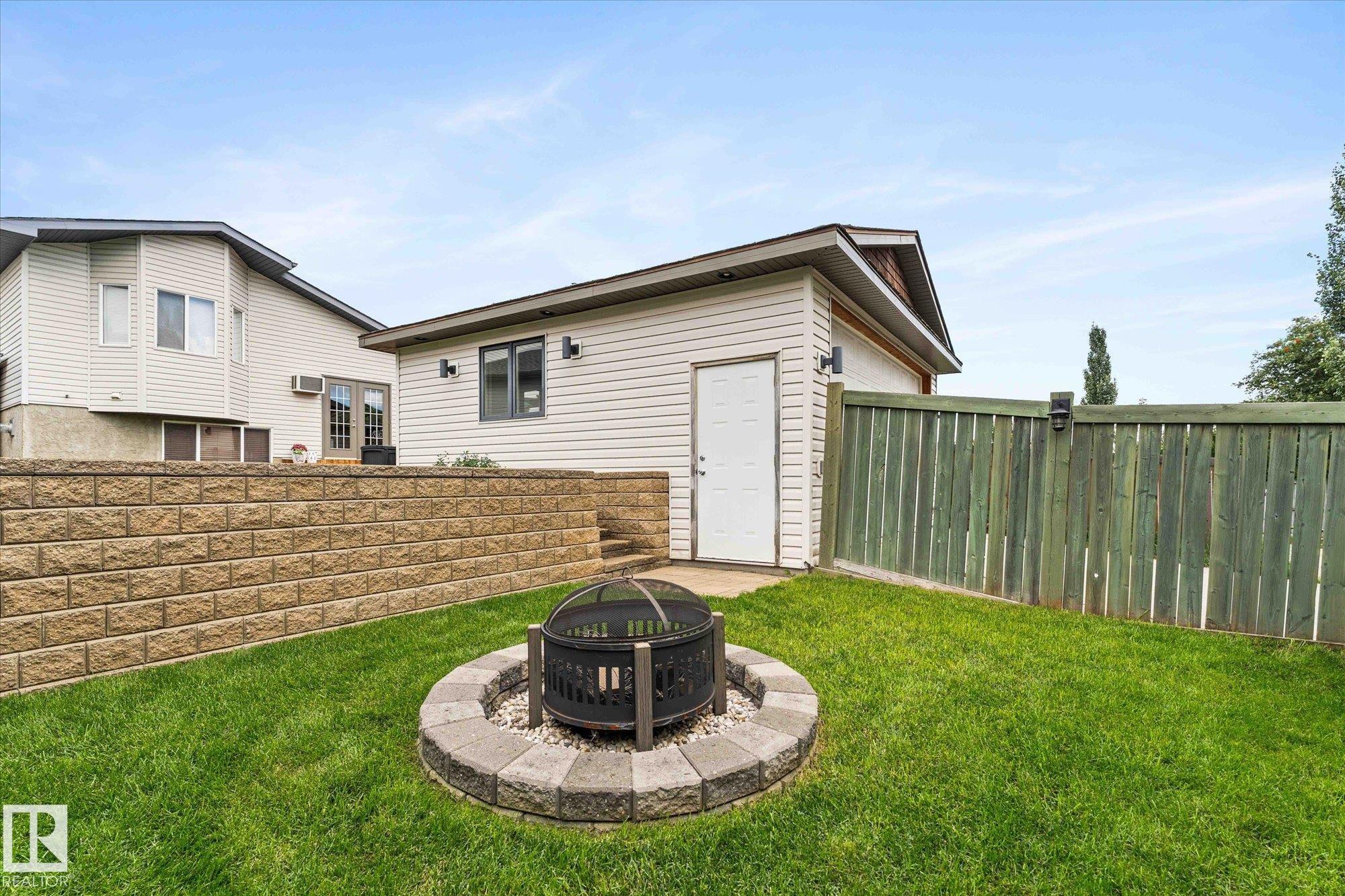 Photo 43 at 89 Landsdowne Drive, Lakewood, Spruce Grove