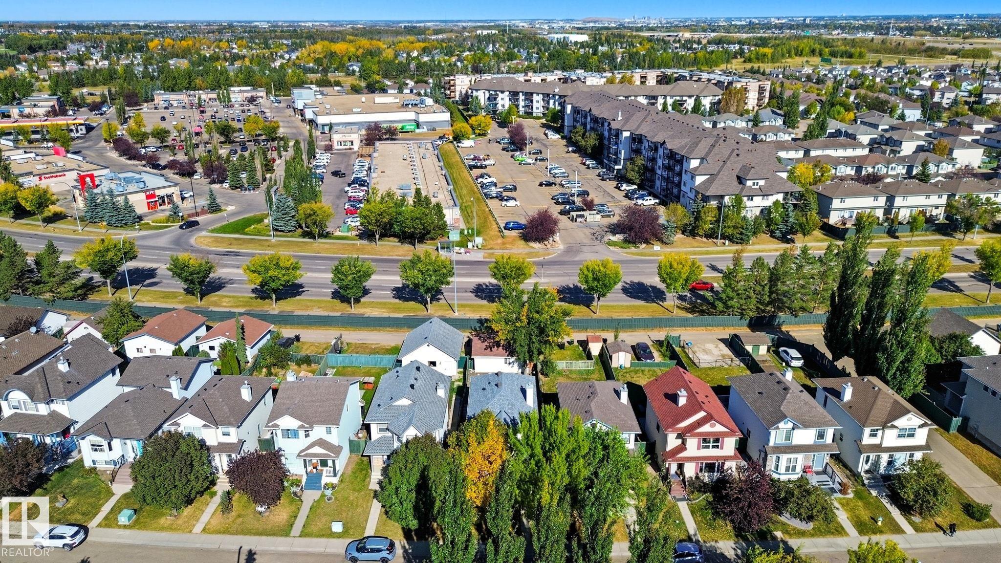http://cdnparap120.paragonrels.com/ParagonImages/Property/p12/RAE/225372755/23/0/0/d7c953f703aac384de7090b7b2b41e0f/1/b1de73e7185955ab4ff53cad31b9d875/225372755-9b5a8026-18e0-4f5b-b164-50b39153ce80.JPG