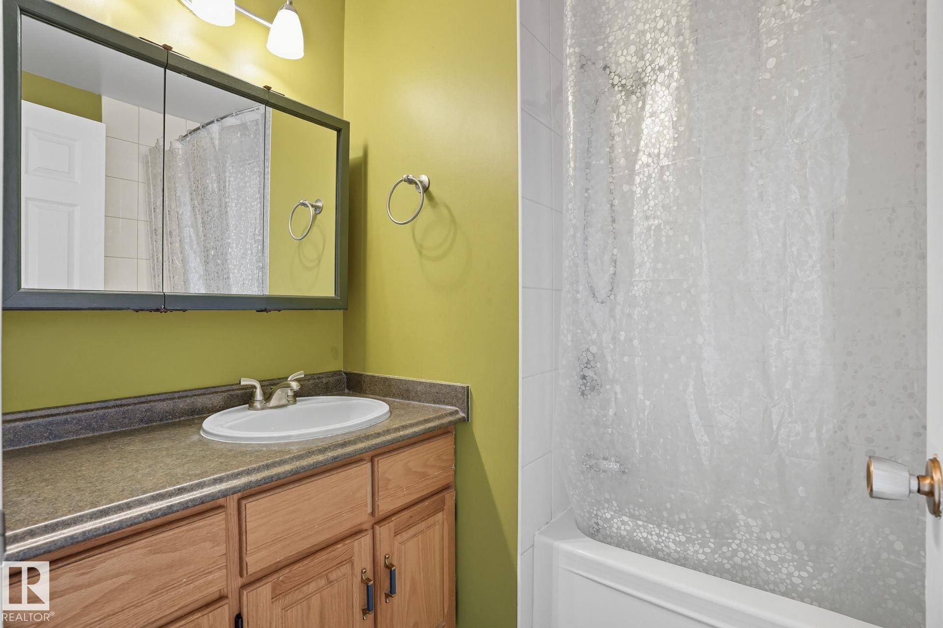 Photo 16 at 7 Pembina Place, Pineview, St. Albert