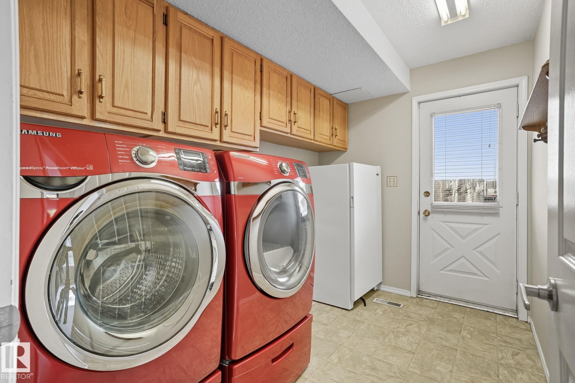 Photo 19 at 7 Pembina Place, Pineview, St. Albert