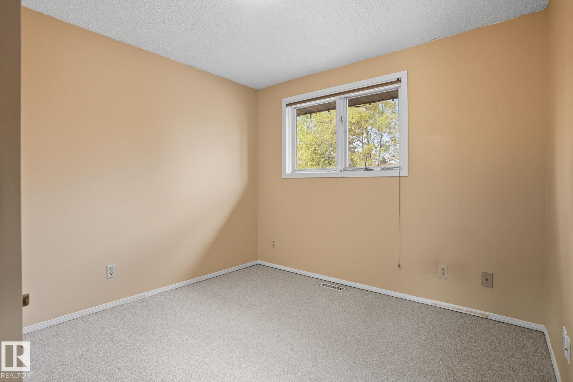 Photo 26 at 7 Pembina Place, Pineview, St. Albert