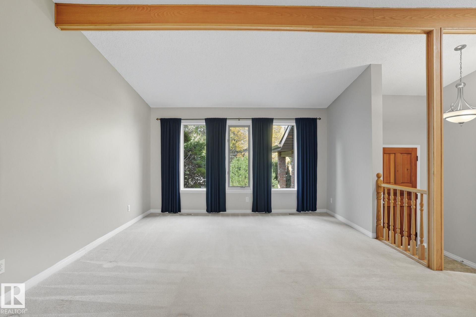 Photo 5 at 7 Pembina Place, Pineview, St. Albert