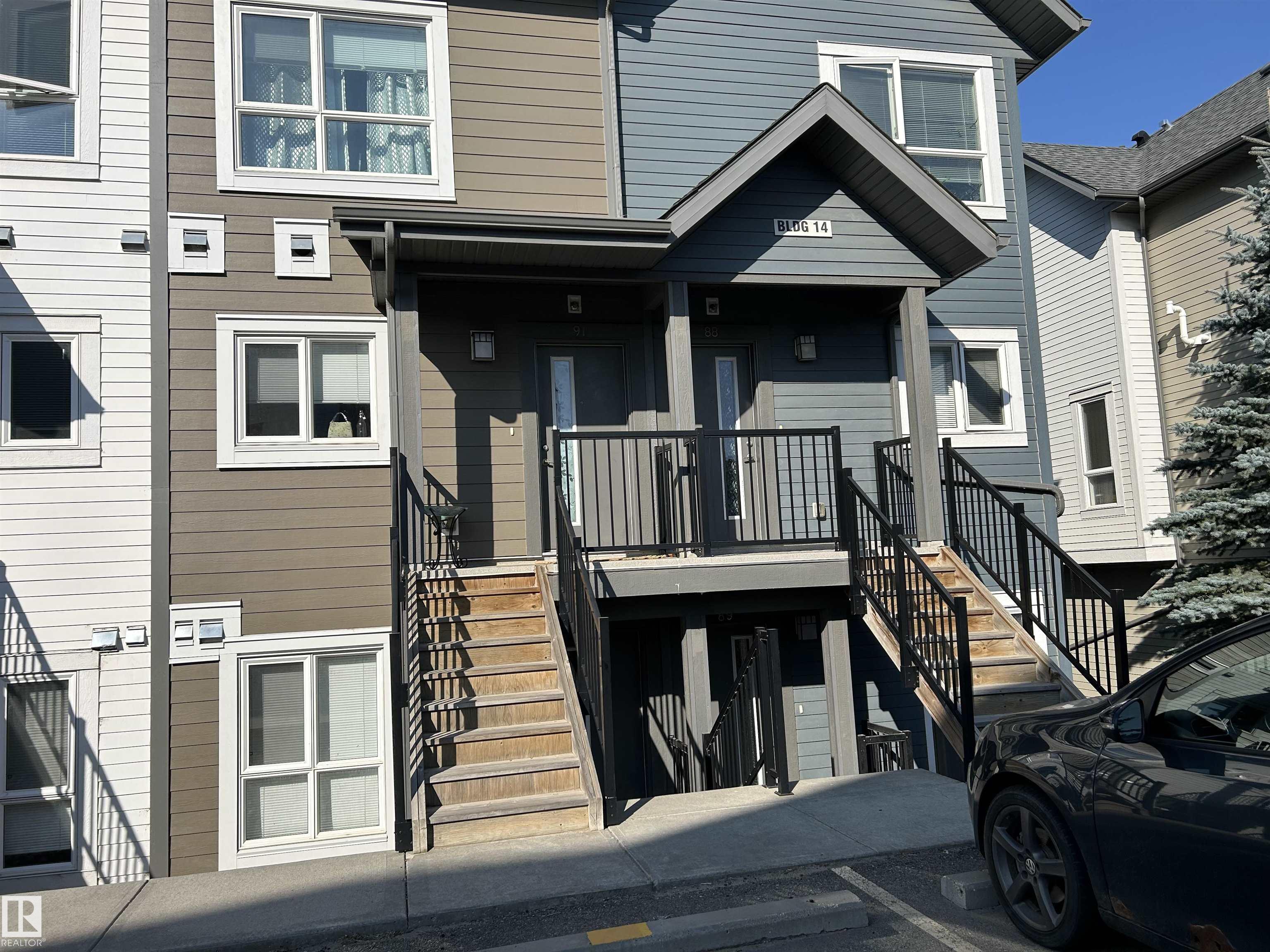Photo 2 at 90 - 2560 Pegasus Boulevard NW, Griesbach, Edmonton
