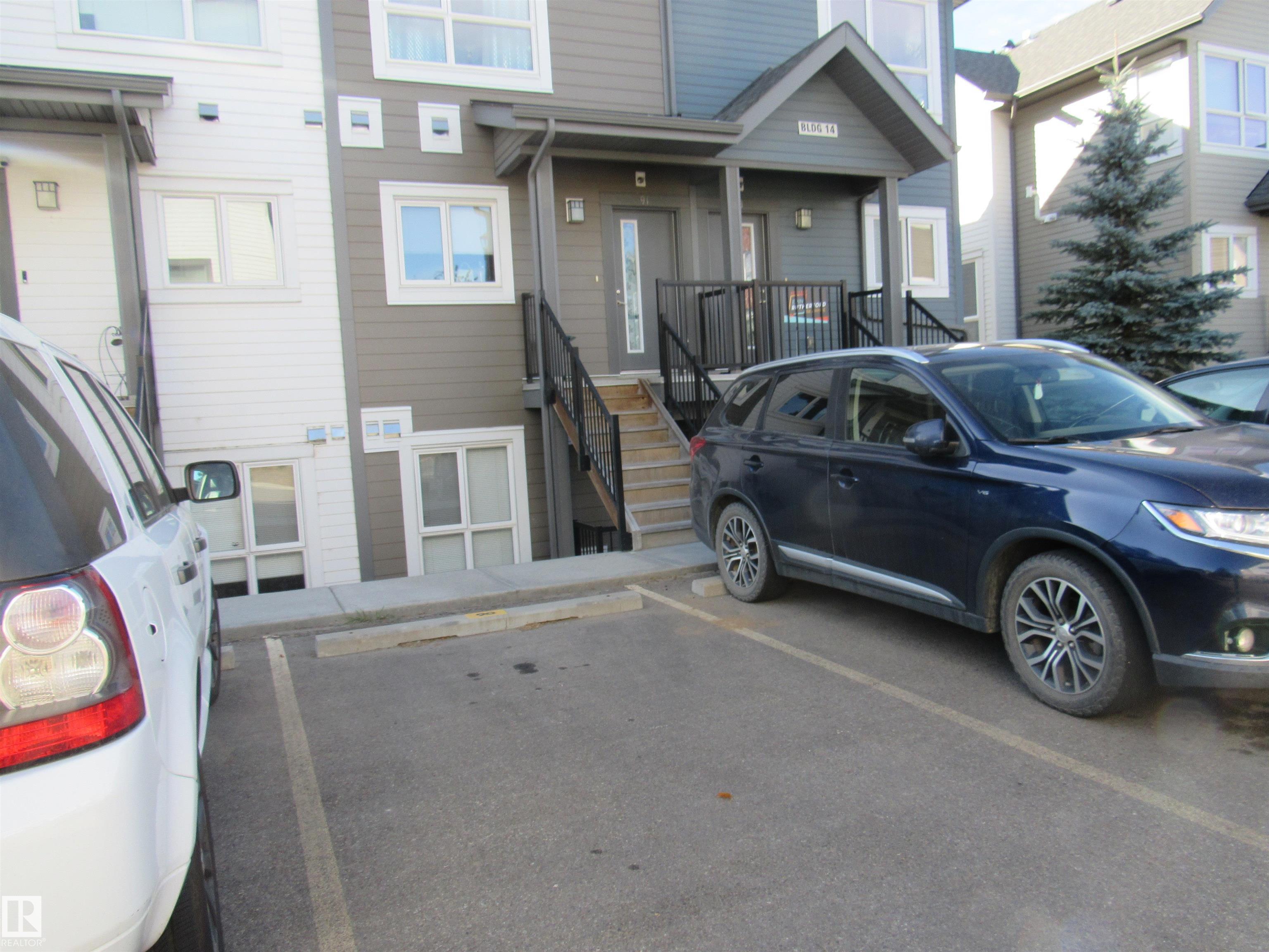 Photo 4 at 90 - 2560 Pegasus Boulevard NW, Griesbach, Edmonton