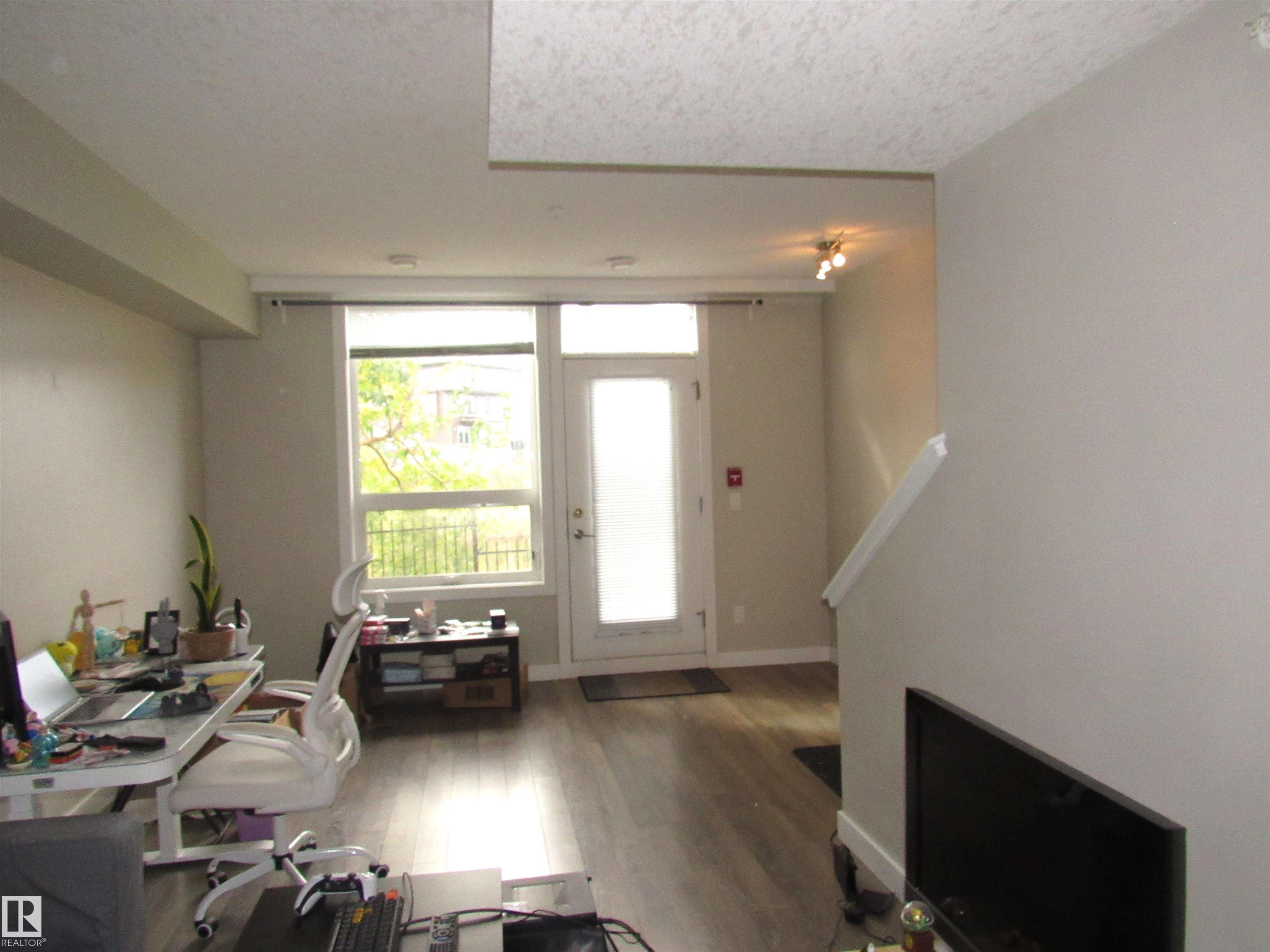 Photo 6 at 90 - 2560 Pegasus Boulevard NW, Griesbach, Edmonton