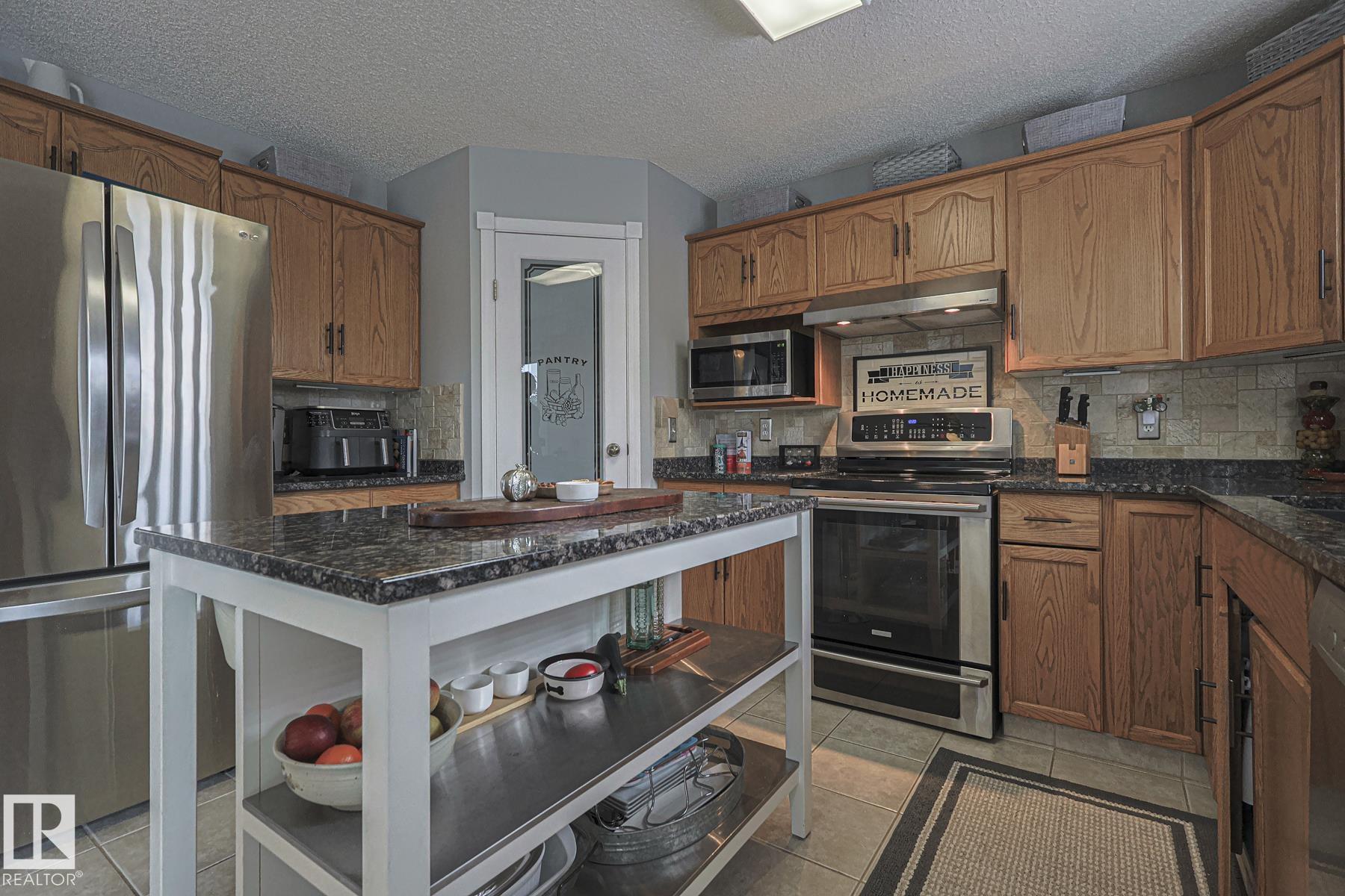 Photo 14 at 38 - 56220 Rge Road 230, Sturgeon Valley Estate, Rural Sturgeon County