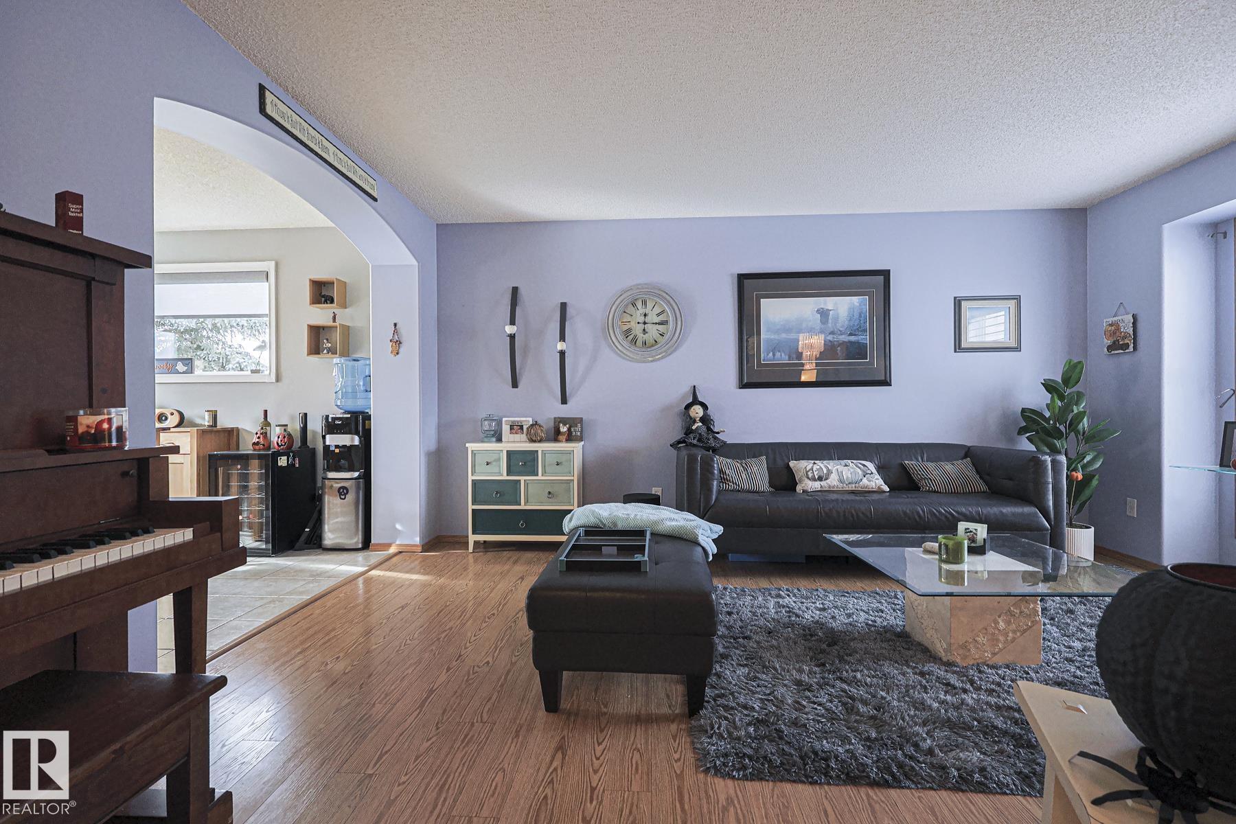 Photo 4 at 38 - 56220 Rge Road 230, Sturgeon Valley Estate, Rural Sturgeon County