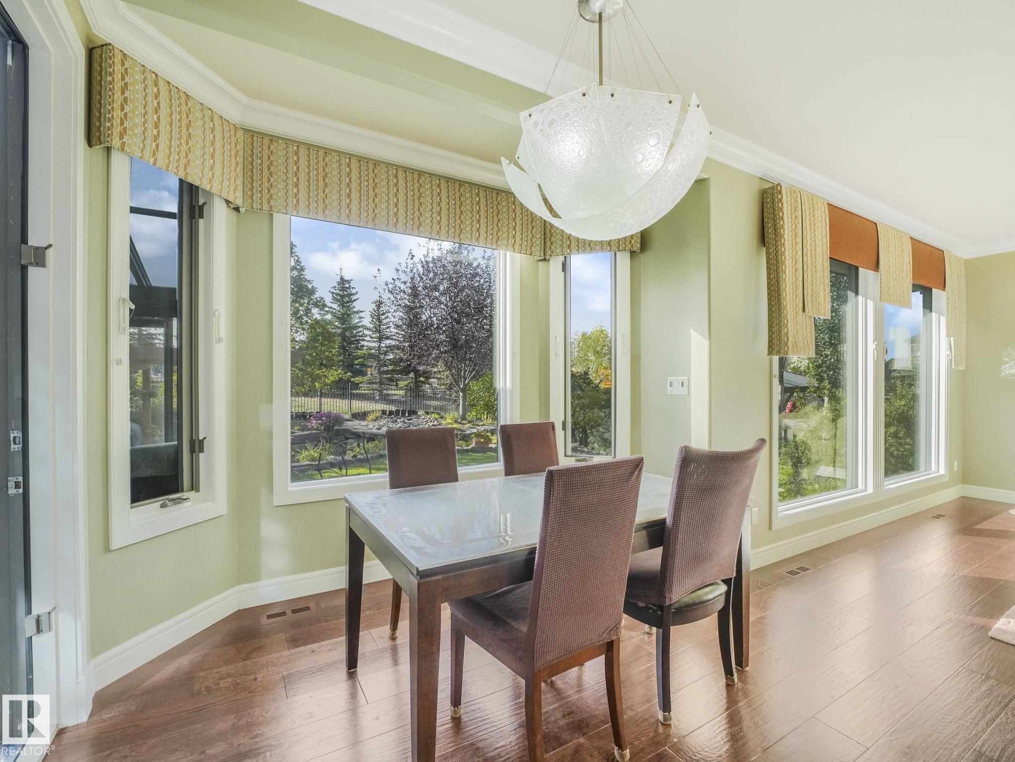 Photo 20 at 2408 Martell Crescent NW, Magrath Heights, Edmonton
