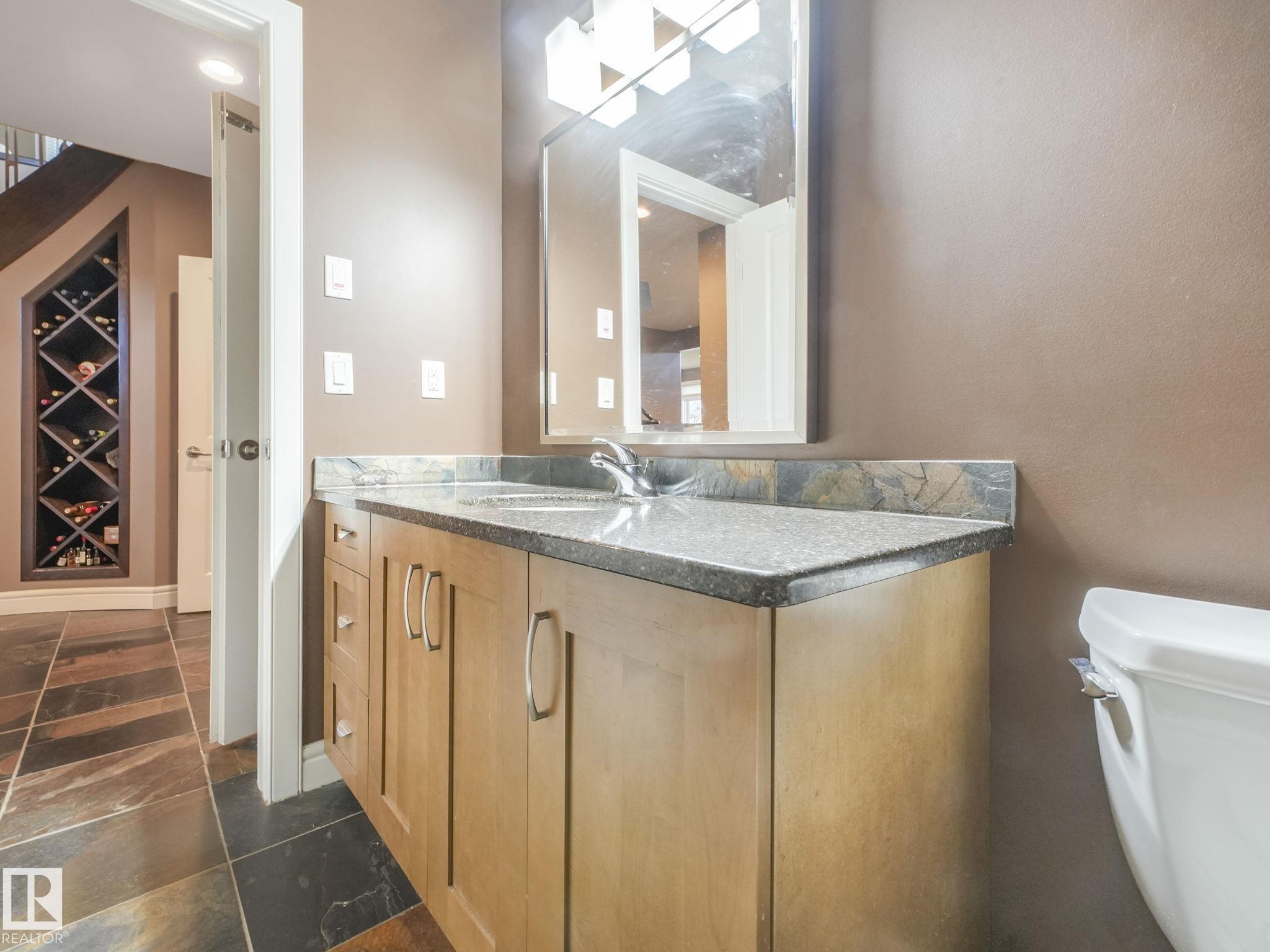 Photo 23 at 2408 Martell Crescent NW, Magrath Heights, Edmonton