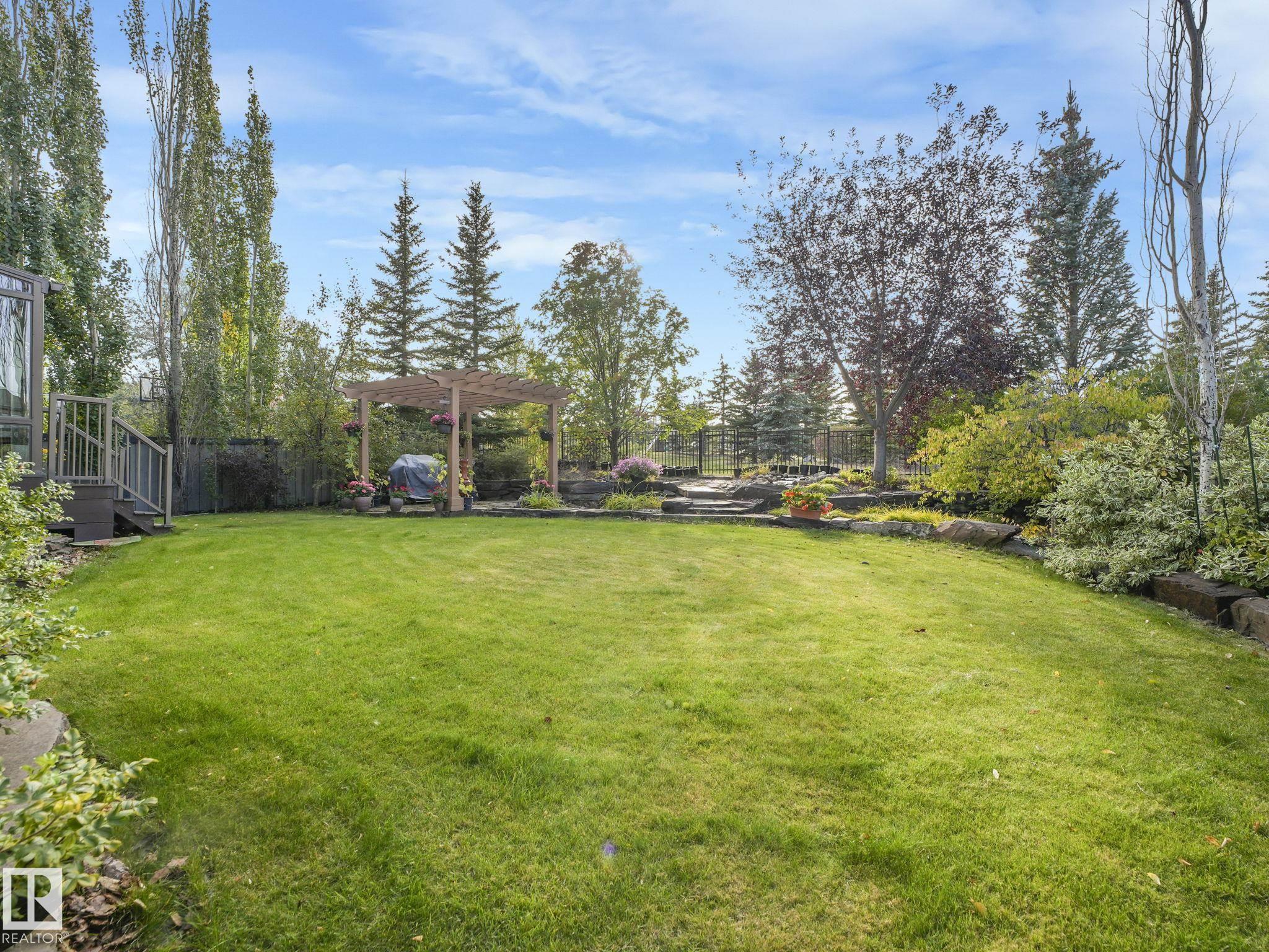 Photo 71 at 2408 Martell Crescent NW, Magrath Heights, Edmonton