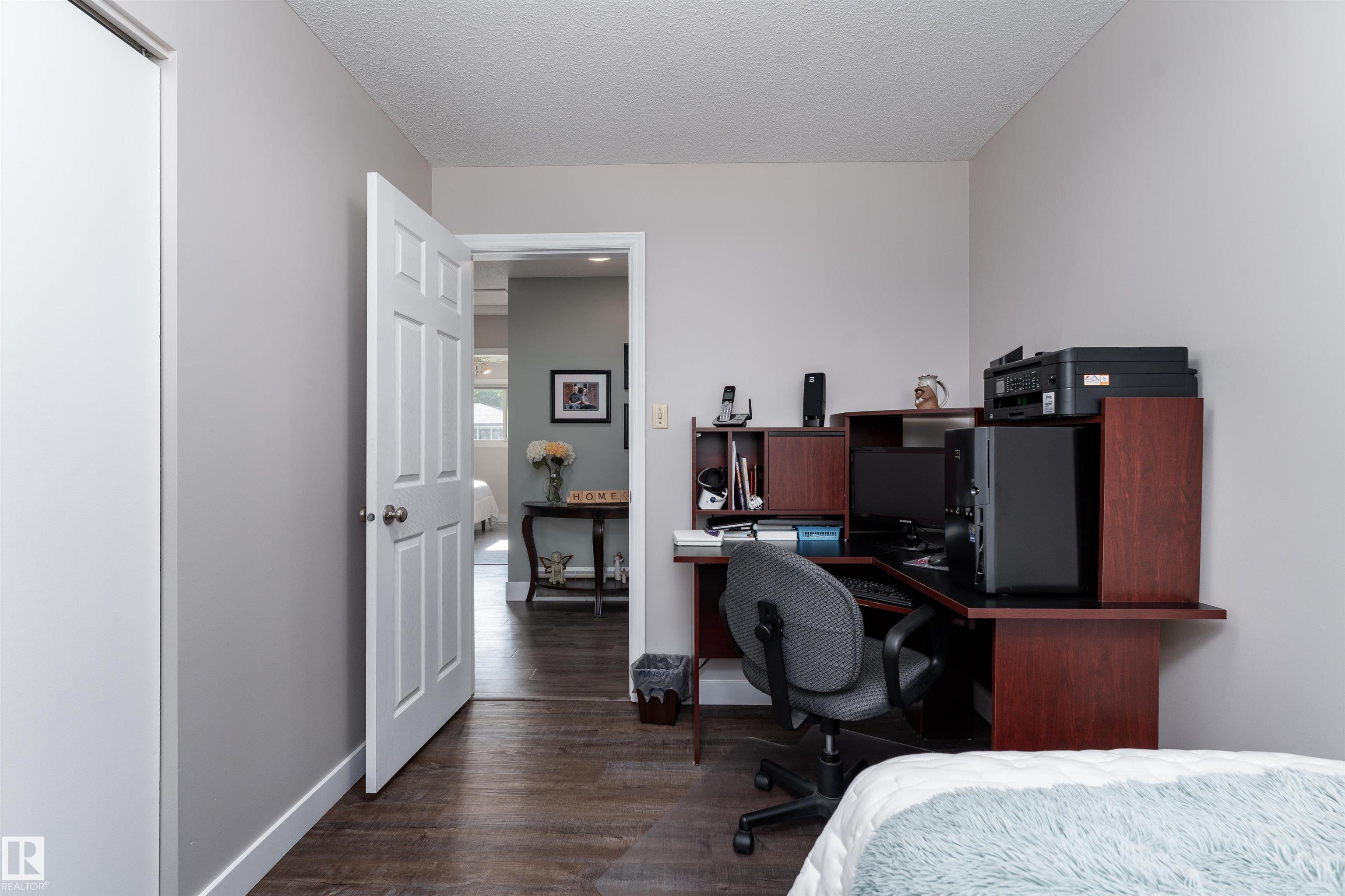 Photo 15 at 1031 Lueders Crescent, Westboro, Sherwood Park