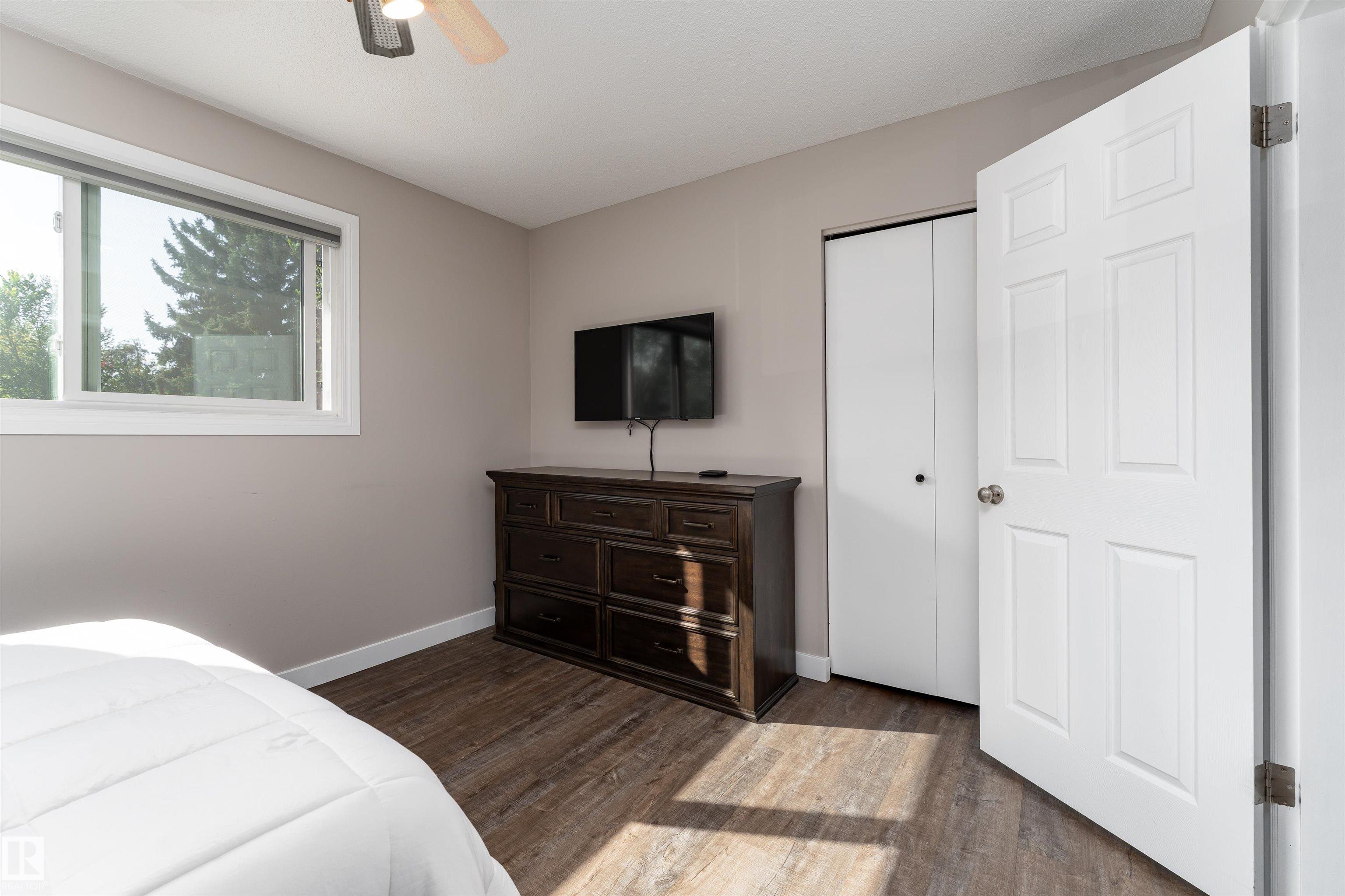 Photo 22 at 1031 Lueders Crescent, Westboro, Sherwood Park
