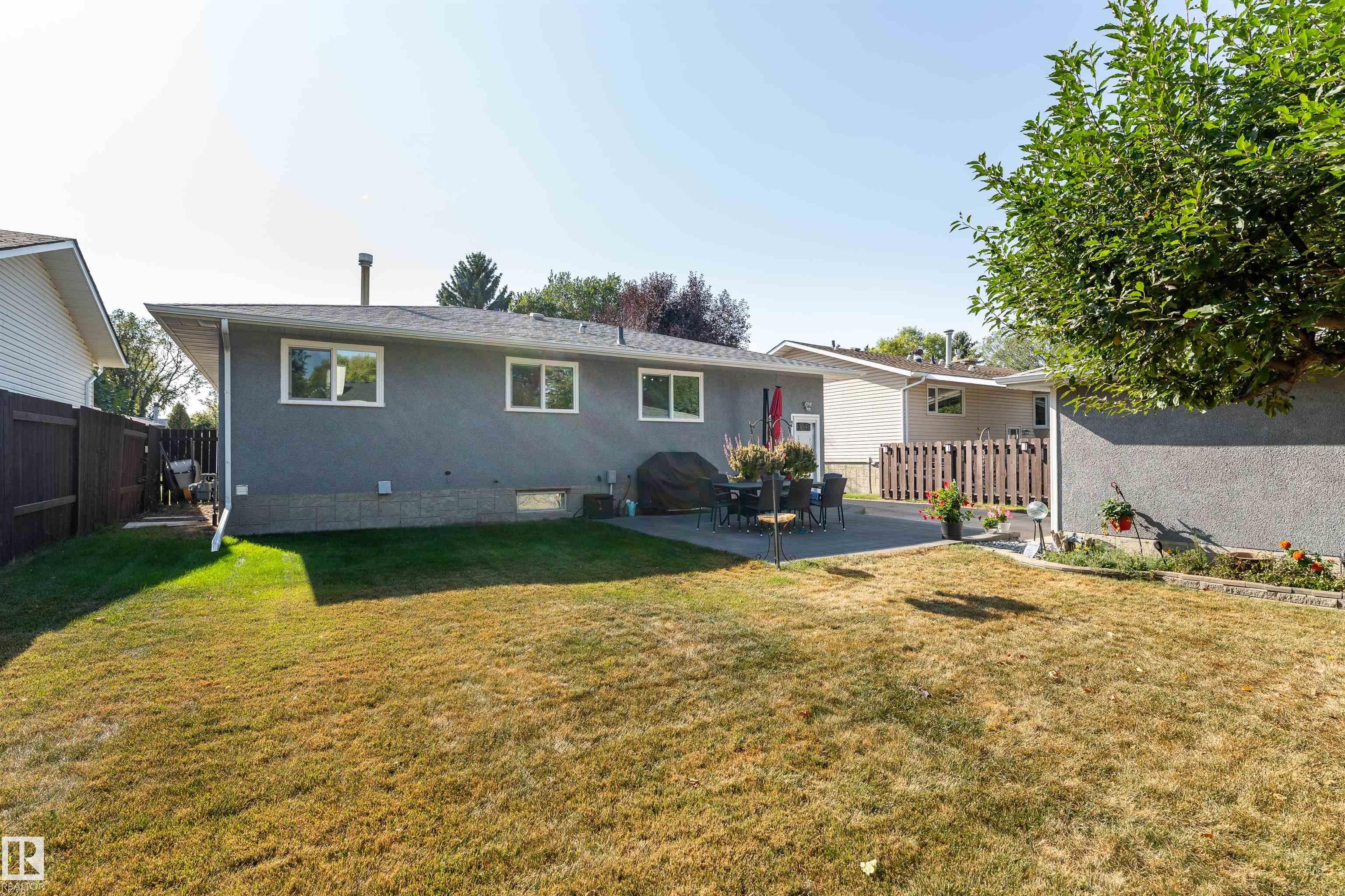 Photo 44 at 1031 Lueders Crescent, Westboro, Sherwood Park