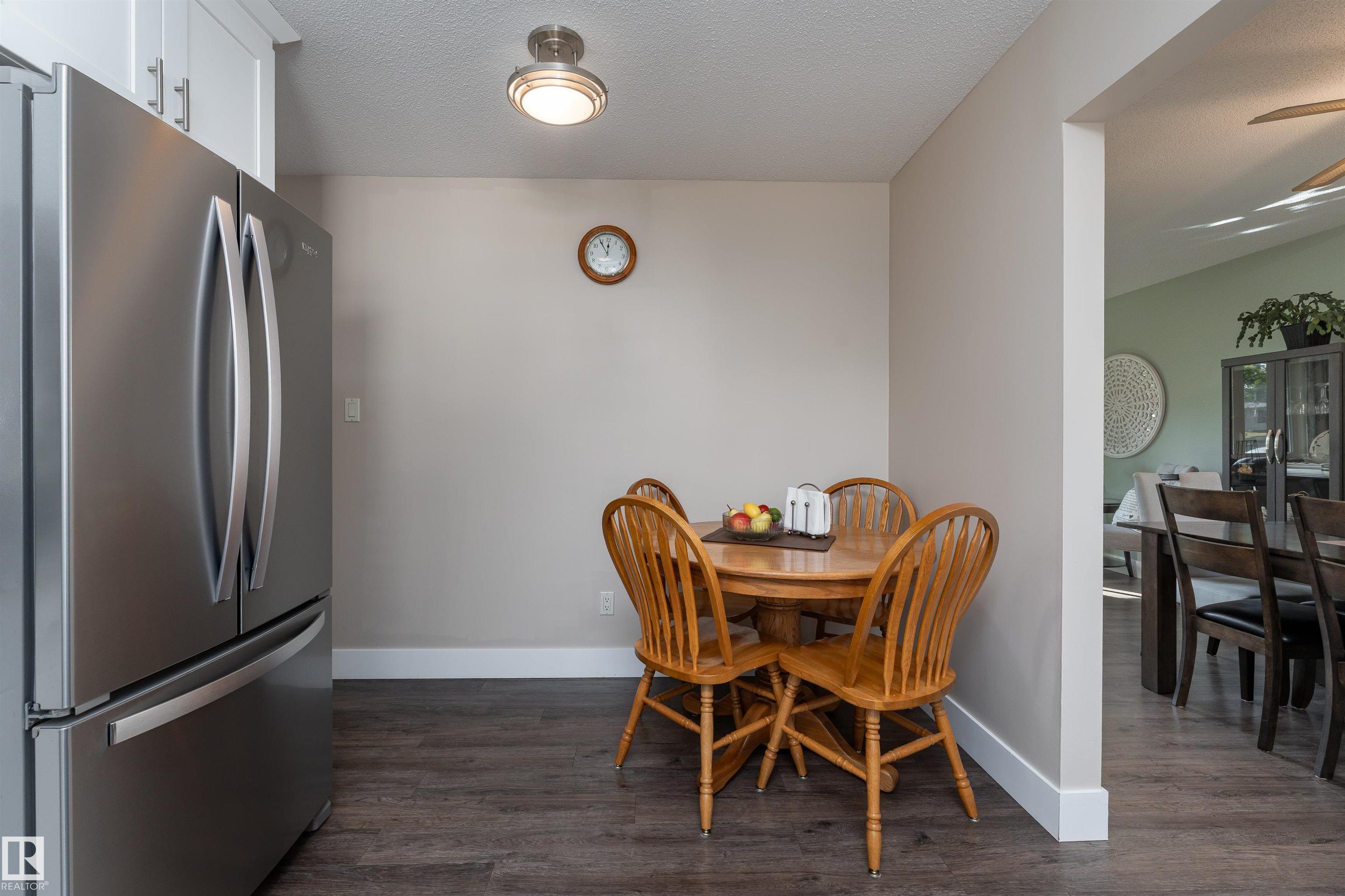 Photo 9 at 1031 Lueders Crescent, Westboro, Sherwood Park
