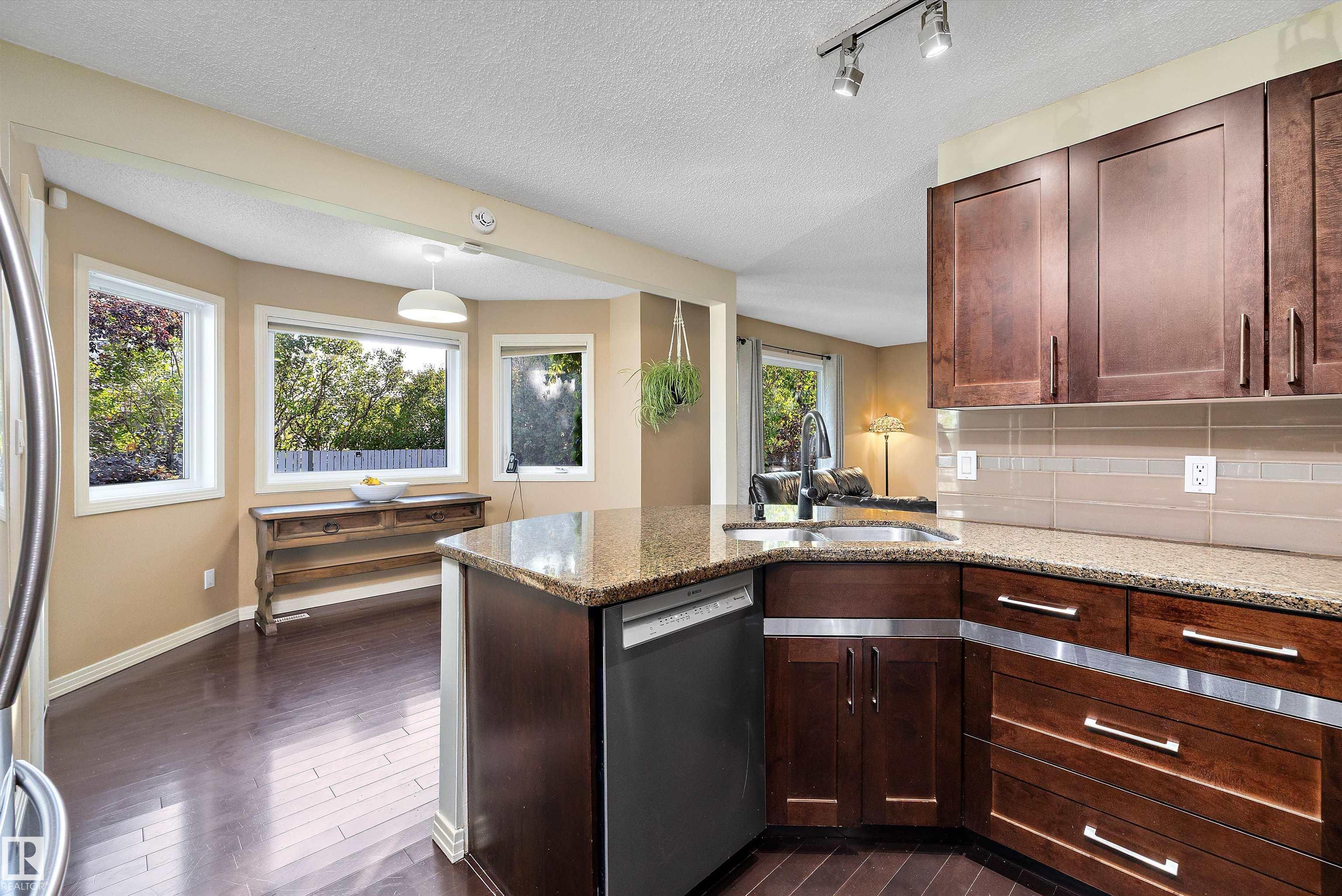 Photo 21 at 10 Delisle Court, Deer Ridge, St. Albert