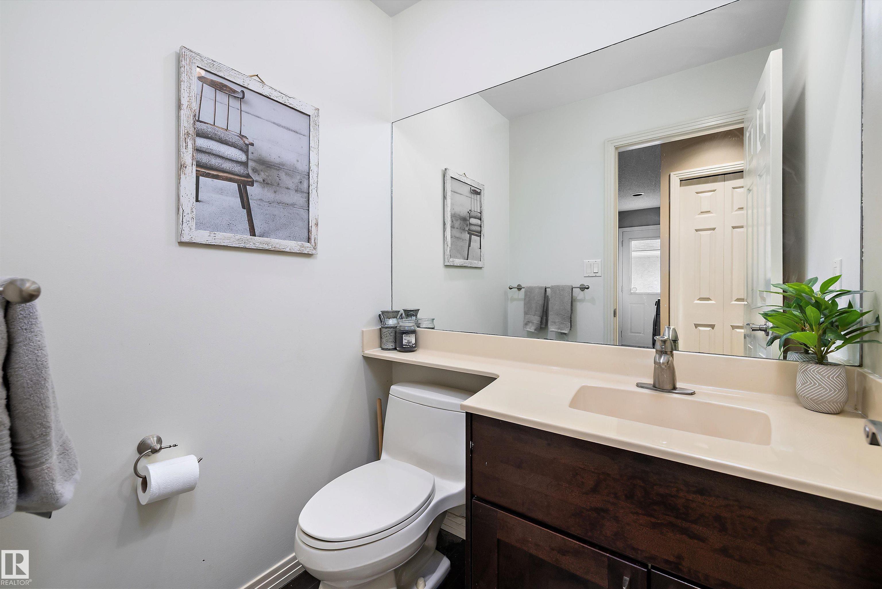 Photo 25 at 10 Delisle Court, Deer Ridge, St. Albert
