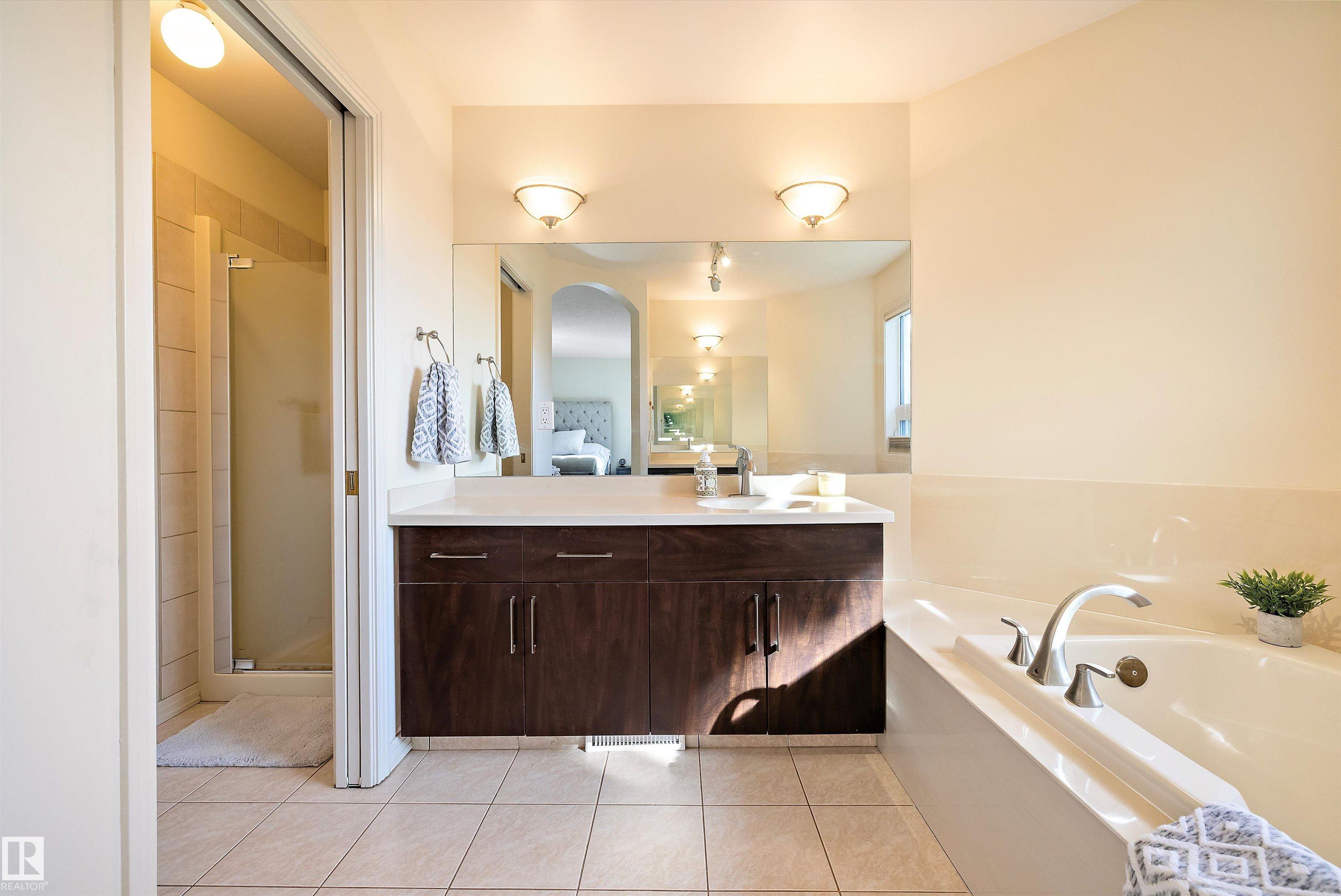 Photo 38 at 10 Delisle Court, Deer Ridge, St. Albert