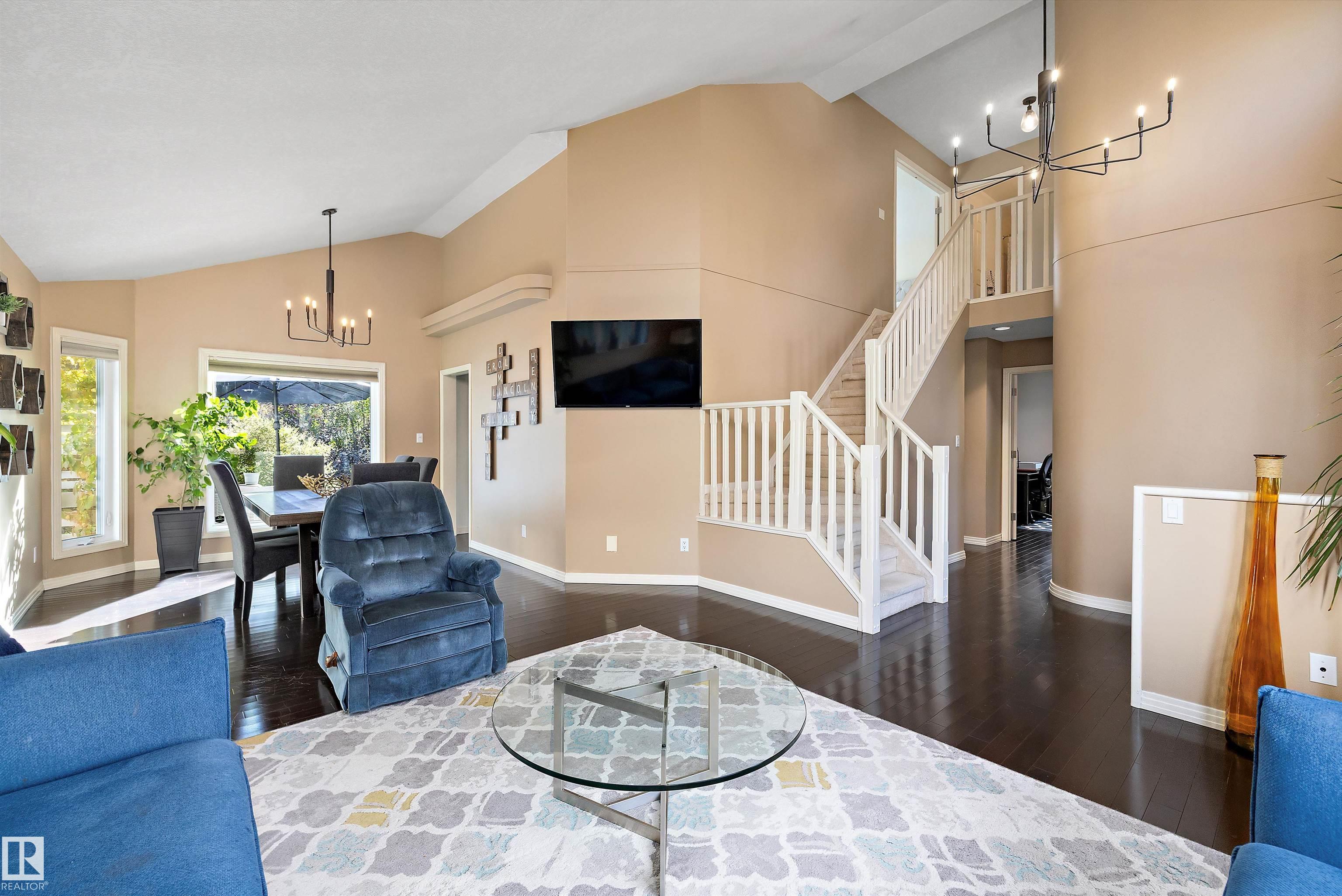 Photo 6 at 10 Delisle Court, Deer Ridge, St. Albert