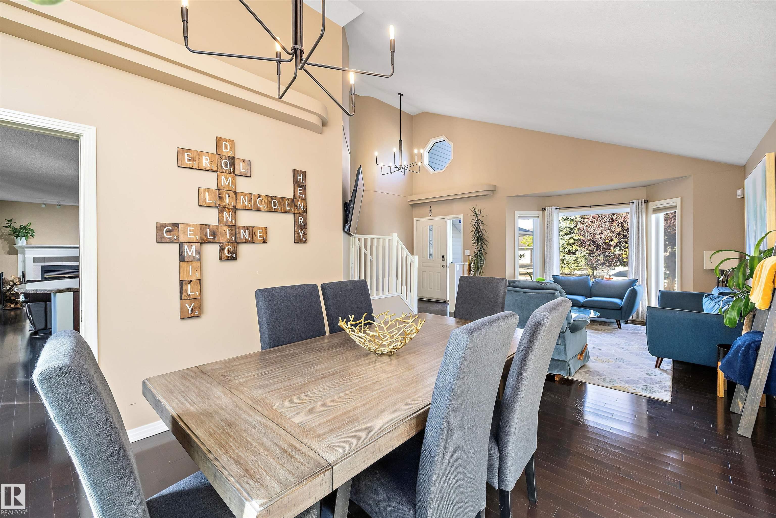 Photo 10 at 10 Delisle Court, Deer Ridge, St. Albert