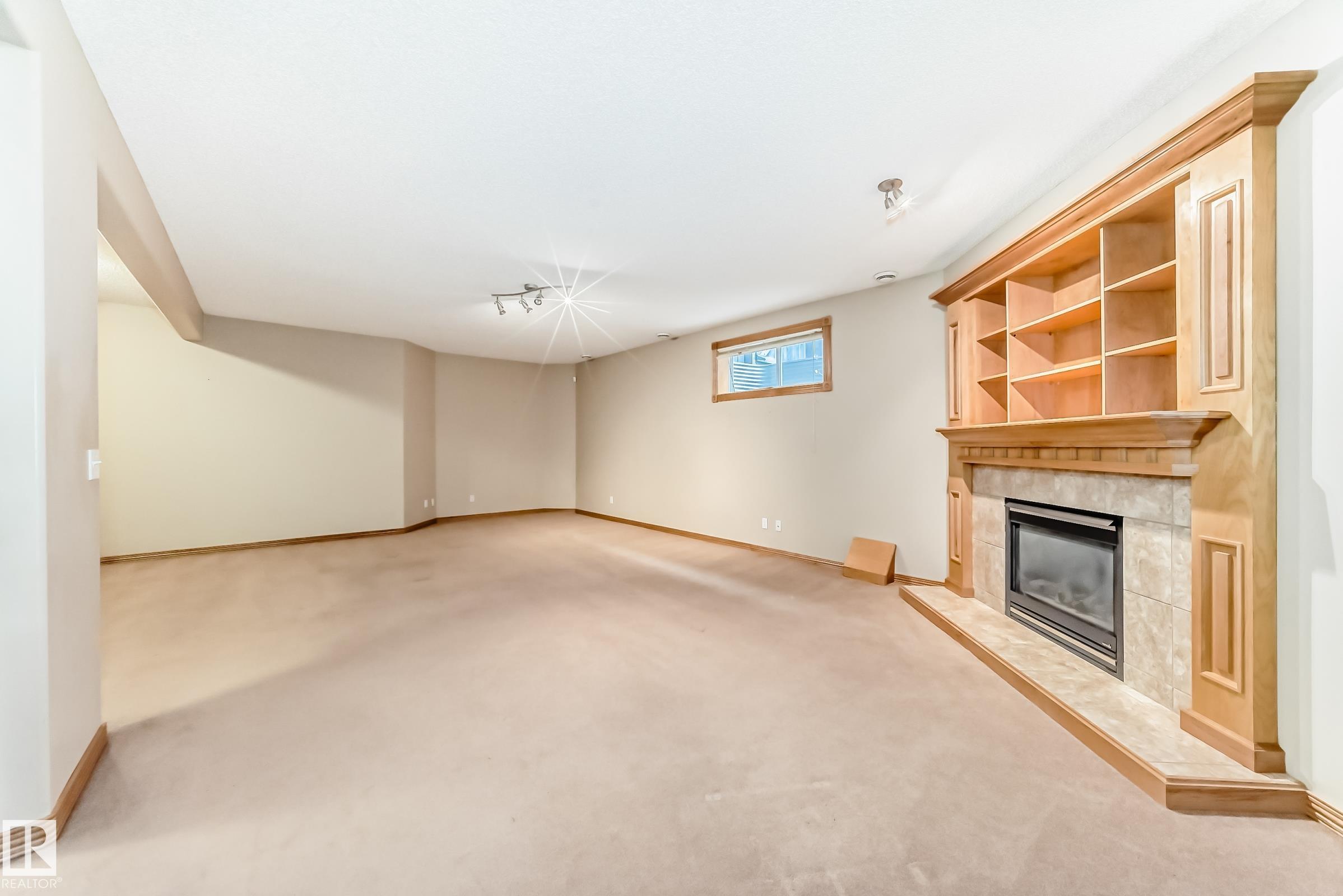 Photo 12 at 10819 178 Avenue NW, Chambery, Edmonton