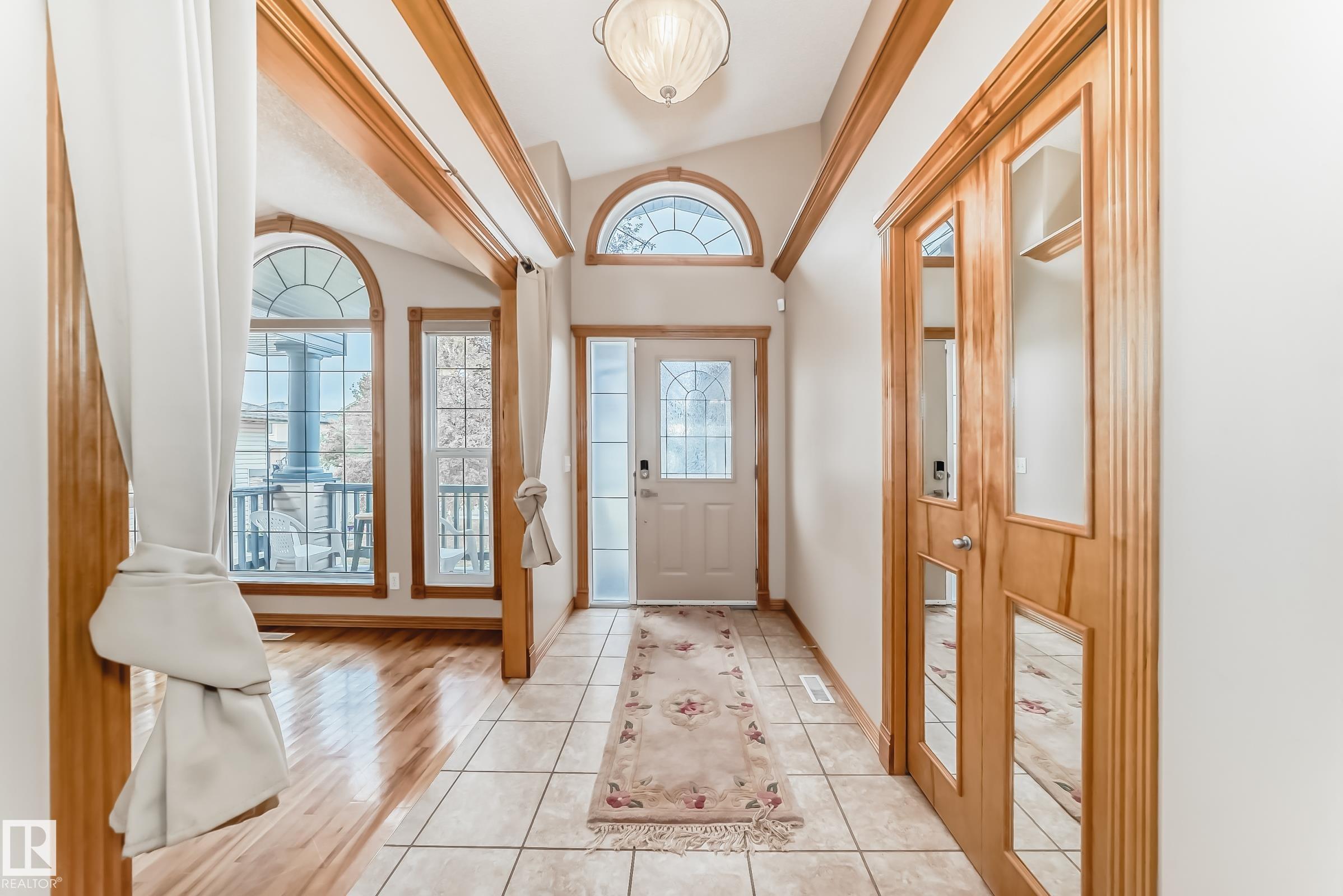 Photo 5 at 10819 178 Avenue NW, Chambery, Edmonton