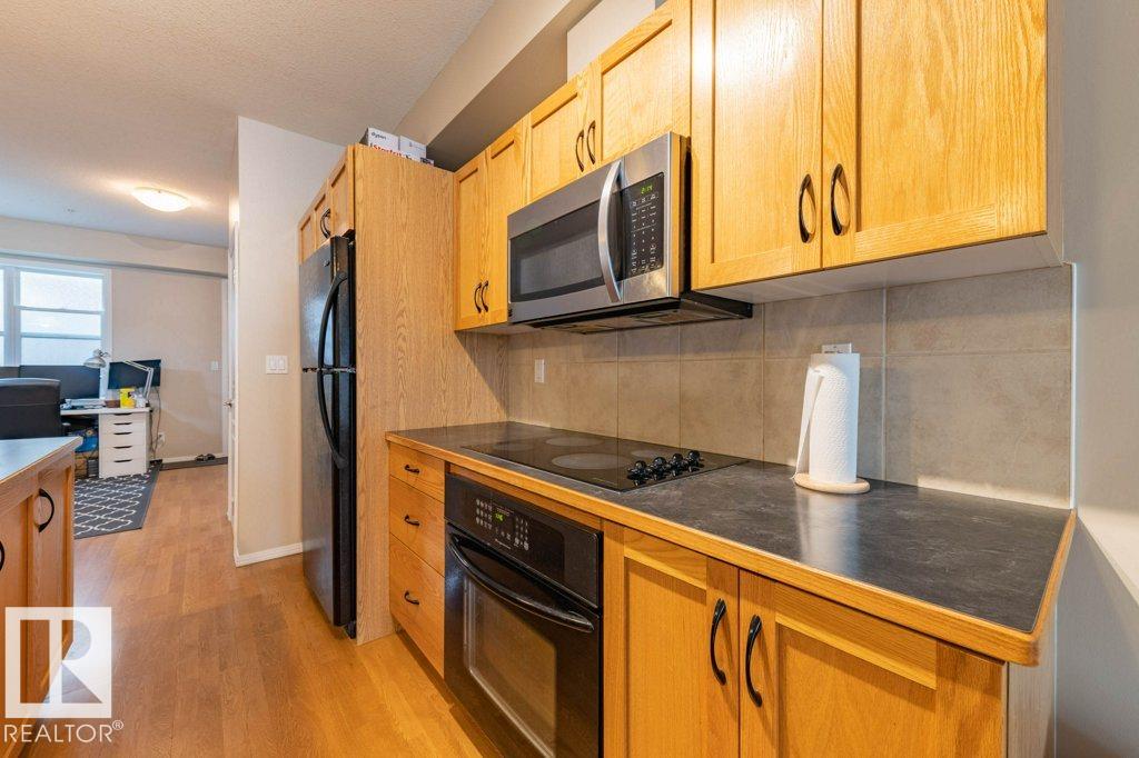 Photo 6 at 206 - 10503 98 Avenue NW, Downtown, Edmonton