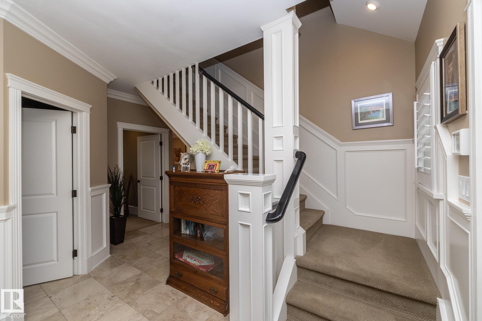 Photo 8 at 63 Fairway Drive NW, Westbrook Estate, Edmonton