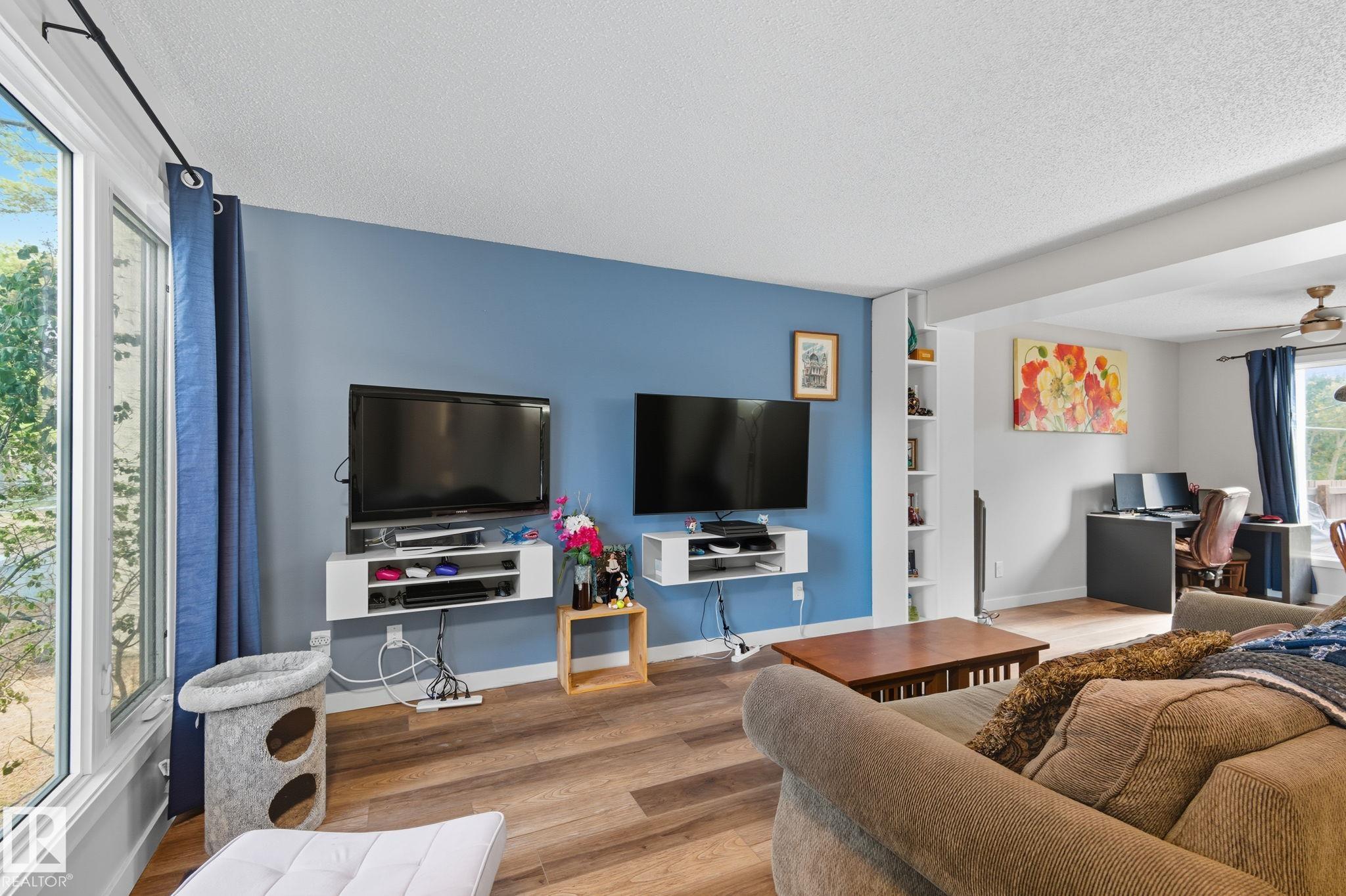 Photo 2 at 12047 162 Avenue NW, Dunluce, Edmonton